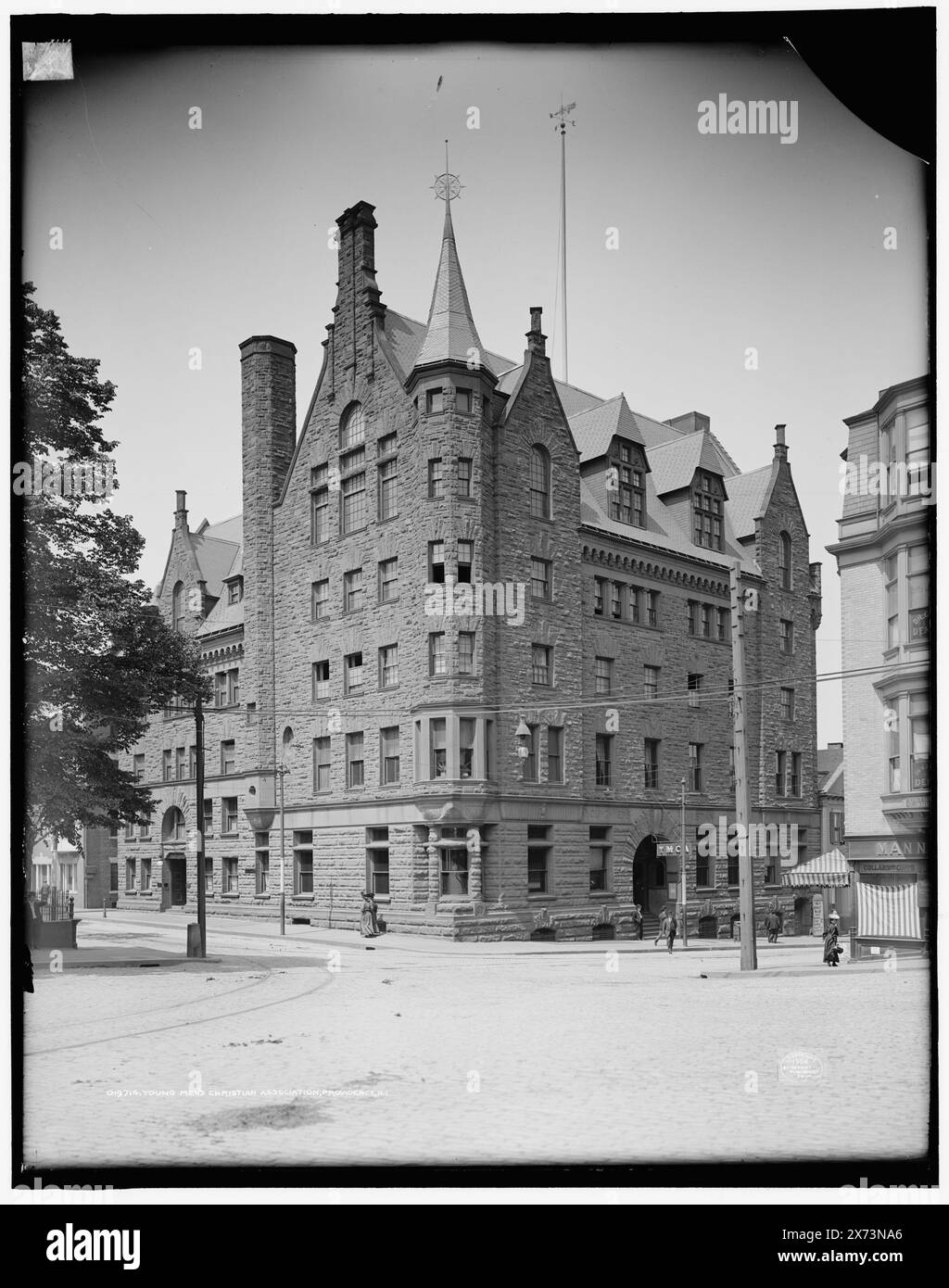 Young Men's Christian Association, Providence, R.I., '3242' on Negative., Detroit Publishing Co. No. 019714., Gift ; State Historical Society of Colorado ; 1949, Young Men's Christian Association (Providence, R.I.), Organizations' Facilities. , États-Unis, Rhode Island, Providence. Banque D'Images