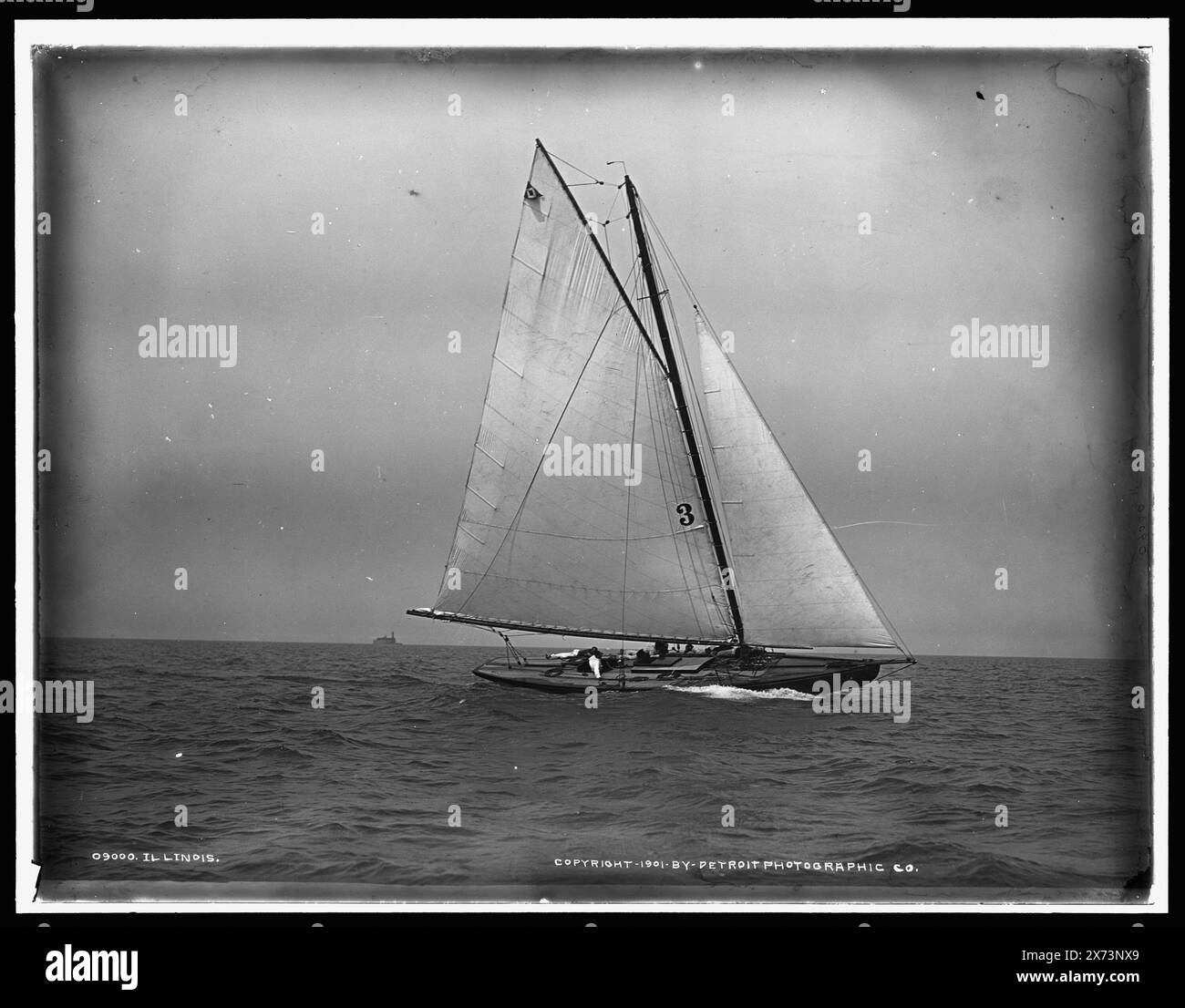 Illinois, transparent en verre correspondant (même code de série) disponible sur le cadre du vidéodisque 1A-28996. Dimensions : 6,5 x 8,5 po., Detroit Publishing Co. 09000., Gift ; State Historical Society of Colorado ; 1949, Illinois (Yacht), Yachts. Banque D'Images