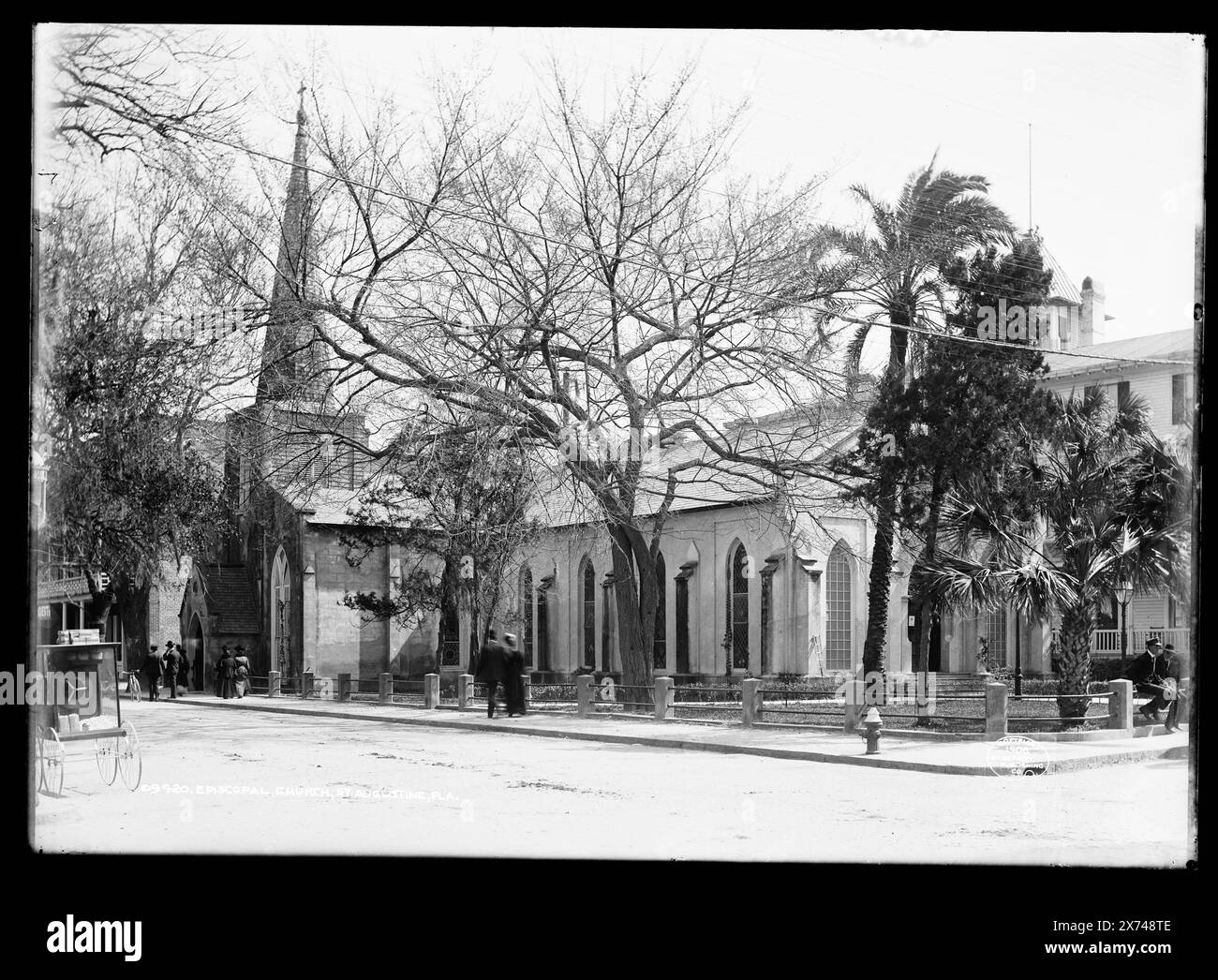 Episcopal Church, préparé Augustine, Fla., 'l-2' on Negative., Detroit Publishing Co. no. 09420., Gift ; State Historical Society of Colorado ; 1949, églises anglicanes. , États-Unis, Floride, Saint Augustine. Banque D'Images