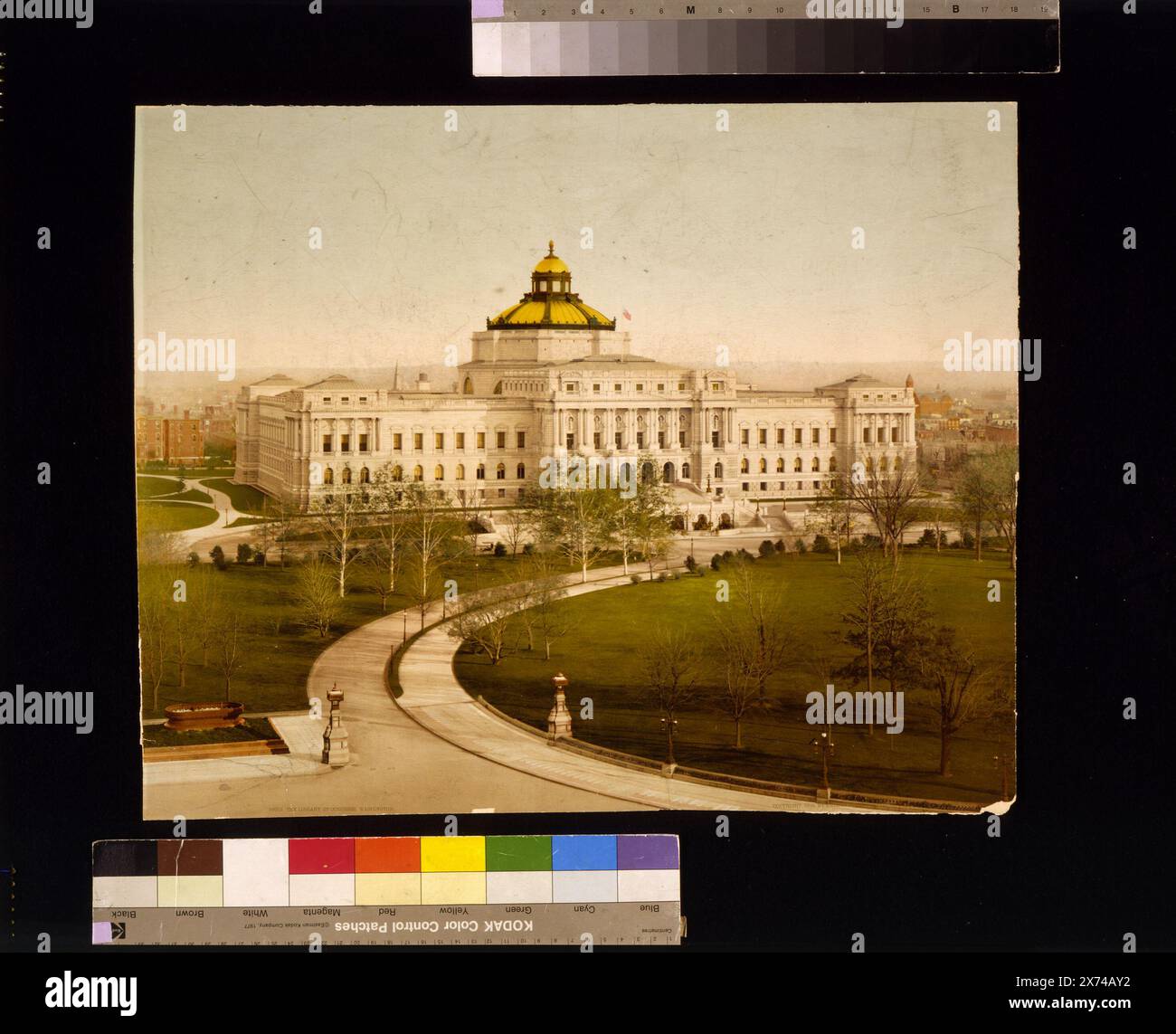 The Library of Congress, Washington, West Facade., 'Detroit Photographic Co.', 'Restricted, collection Brady-Handy, jusqu'au 10 septembre 1964. L'autorisation d'imprimer ce négatif doit être obtenue auprès de L.C. Handy Studios au verso., Detroit Publishing Co. No. 59032., Gift ; State Historical Society of Colorado ; 1949, Library of Congress Thomas Jefferson Building (Washington, D.C.), Libraries. , États-Unis, District of Columbia, Washington (D.C.) Banque D'Images