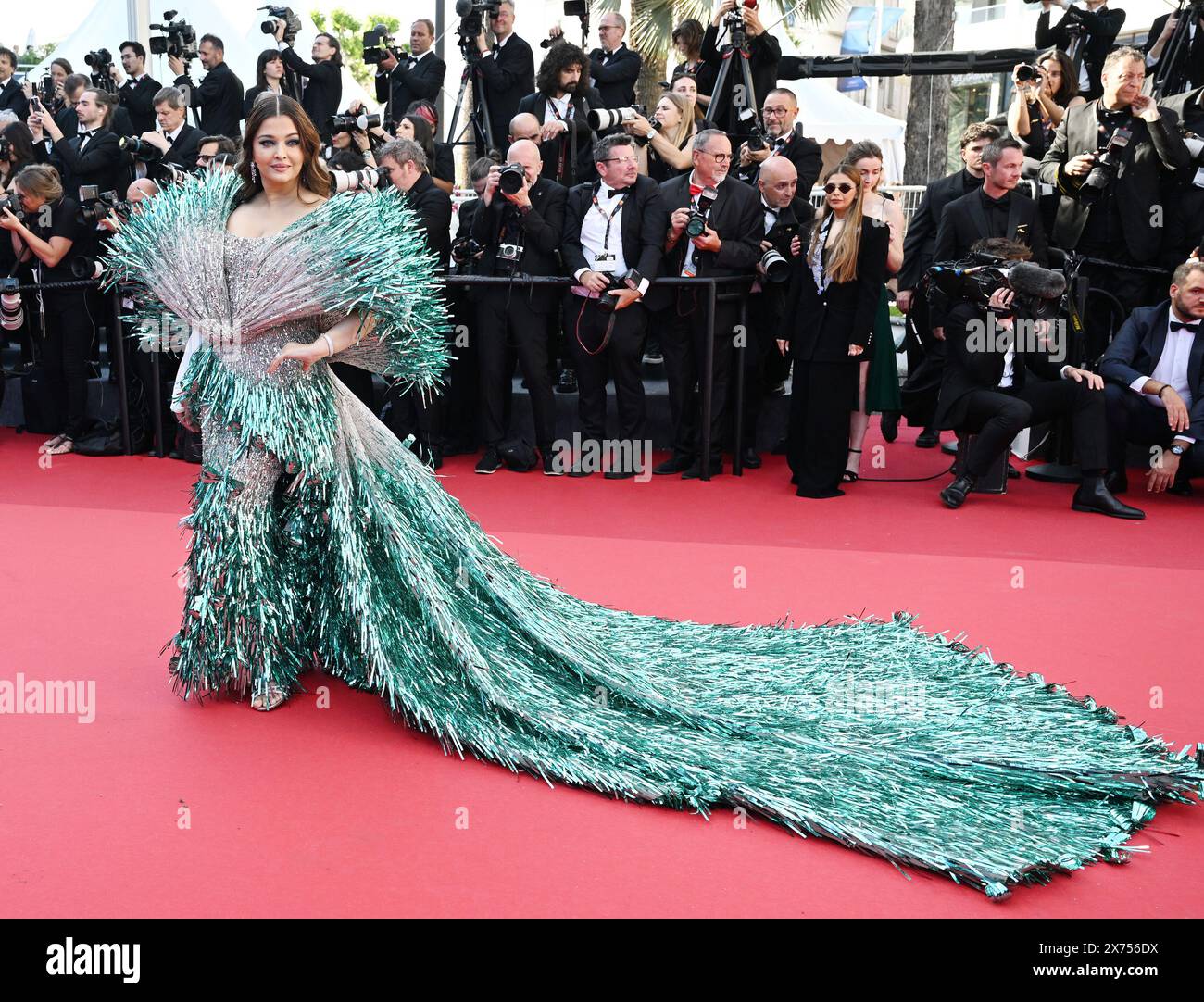 L’actrice indienne Aishwarya Rai Buchanan assiste à la première de genres de gentillesse au 77e Festival de Cannes, France, le vendredi 17 mai 2024. Photo de Rune Hellestad/ UPI Banque D'Images