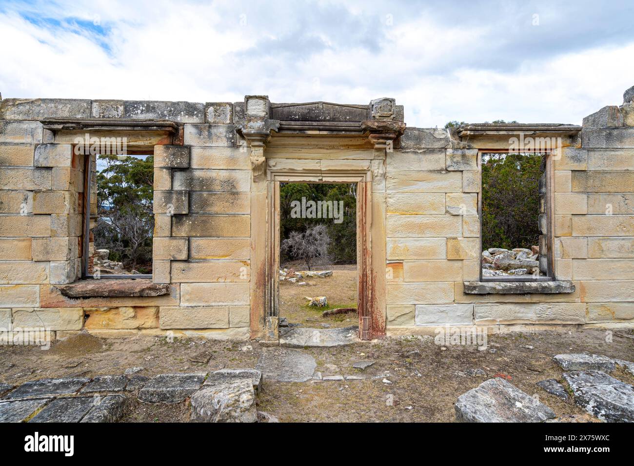 Ruines de Convict sur le site historique des mines de charbon, Ironstone Bay, Tasman Peninsula, Tasmanie Banque D'Images