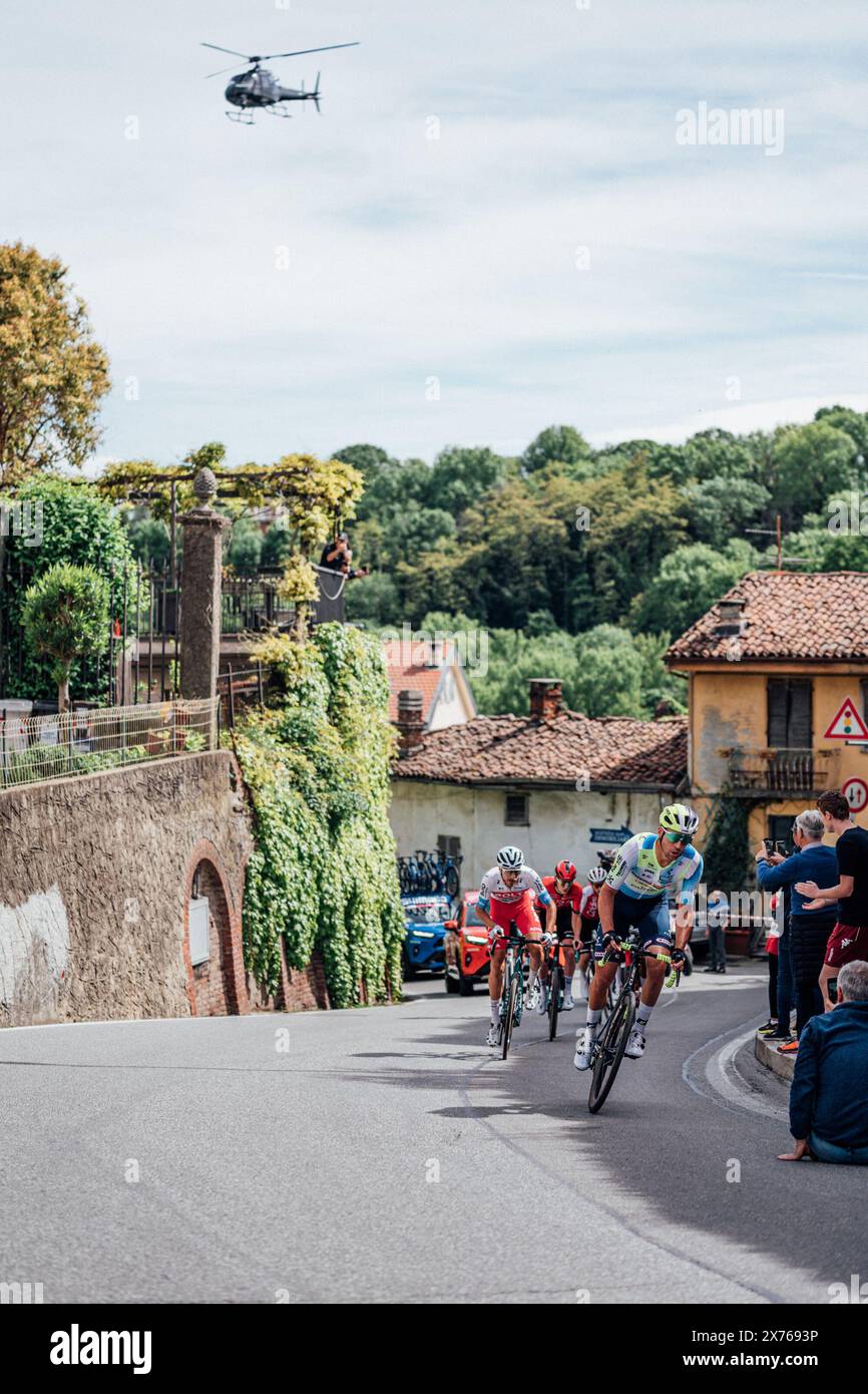 Turin, Italie. 04 mai 2024. Photo par Zac Williams/SWpix.com - 04/05/2024 - cyclisme - 2024 Giro d'Italia, étape 1, Venaria Reale à Torino - l'échappée. Crédit : SWpix/Alamy Live News Banque D'Images