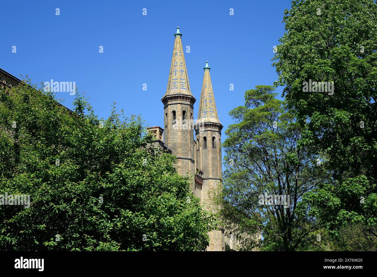 Kunstquartier Bethanien Kunstquartier Bethanien, 28.04.2024, Kreuzberg, Mariannenplatz, Berlin Das Kunstquartier Bethanien befindet sich am Mariannenplatz von Berlin. *** Kunstquartier Bethanien Kunstquartier Bethanien, 28 04 2024, Kreuzberg, Mariannenplatz, Berlin le Kunstquartier Bethanien est situé sur Mariannenplatz à Berlin Banque D'Images