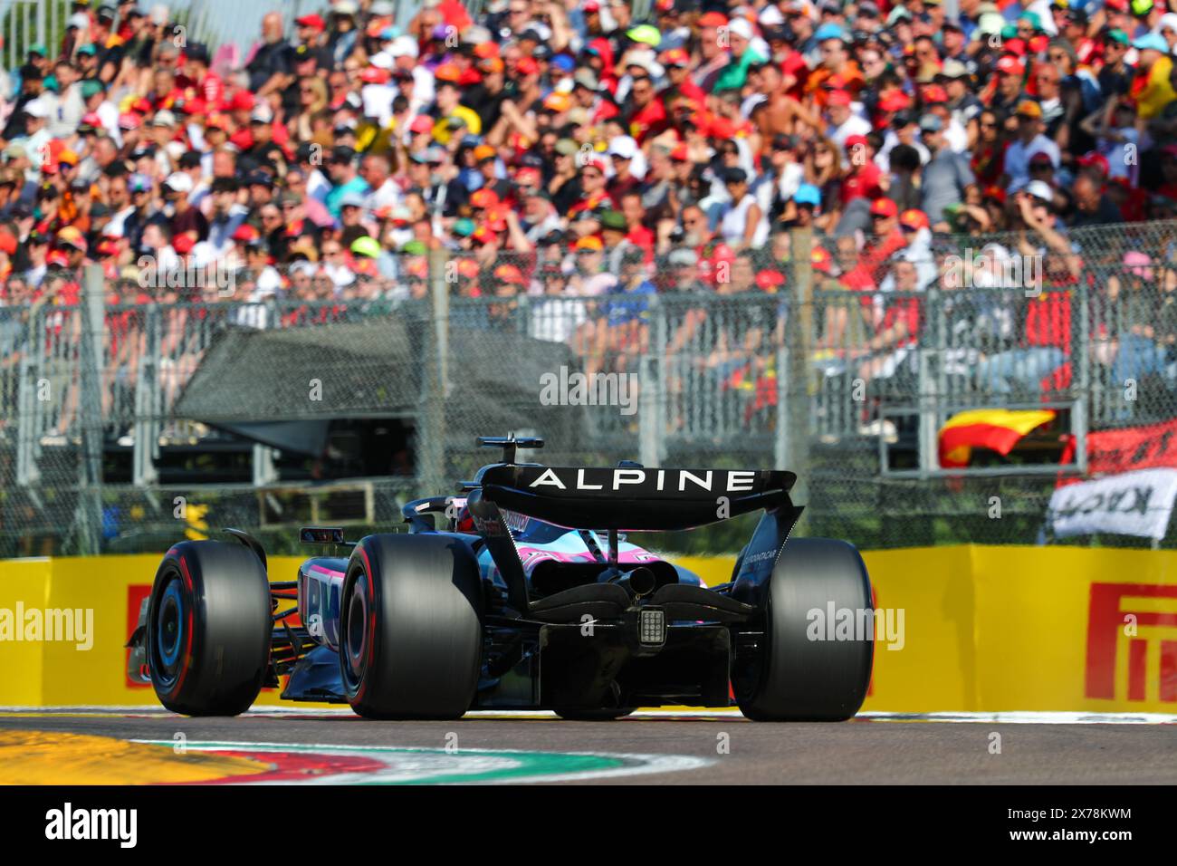 Imola, Bo, ITALIE. 18 mai 2024. Esteban Ocon (FRA) - Alpine F1 Team - Alpine A524 - Renault.en FORMULE 1 MSC CROISIÈRES GRAN PREMIO DEL MADE IN ITALY E DELL'EMILIA-ROMAGNA 2 Autodromo Enzo e Dino Ferrari, Imola (BO) Italy (Credit image : © Alessio de Marco/ZUMA Press Wire) USAGE ÉDITORIAL ONLY! Non destiné à UN USAGE commercial ! Banque D'Images