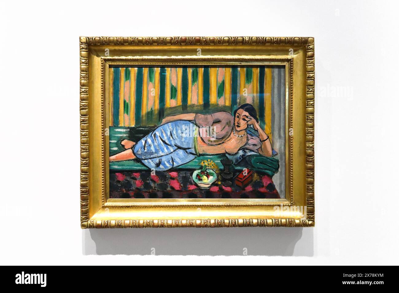 Nice, France - 20 novembre 2023 : 'odalisque à la boîte rouge' par Henri Matisse, 1927. Au Musée Matisse de Nice, France. Banque D'Images