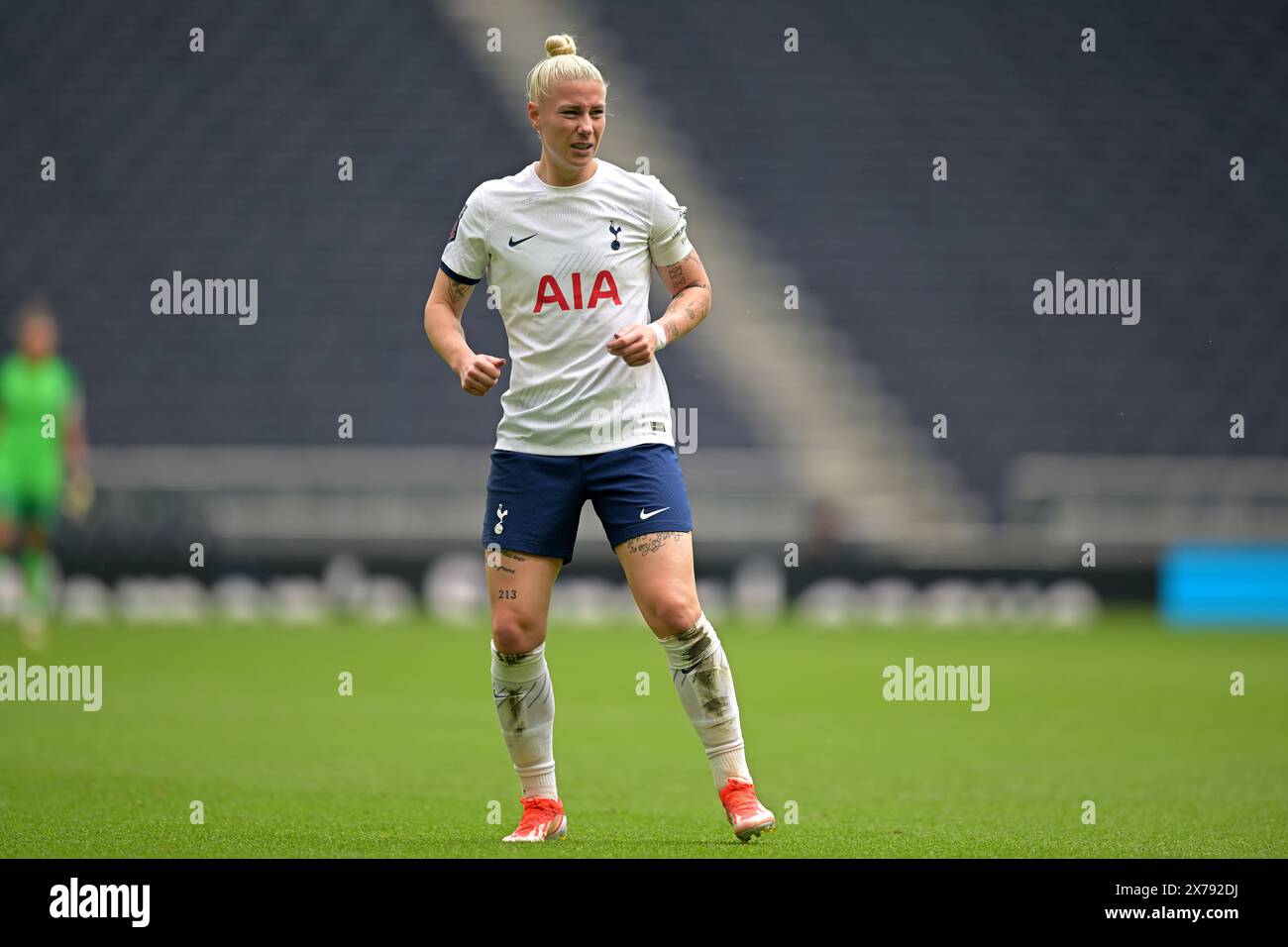 Londres, Royaume-Uni. 18 mai 2024. Bethany England de Tottenham Hotspur lors du match de Super League féminine Spurs vs West Ham au Tottenham Hotspur Stadium de Londres. Crédit : MARTIN DALTON/Alamy Live News Banque D'Images