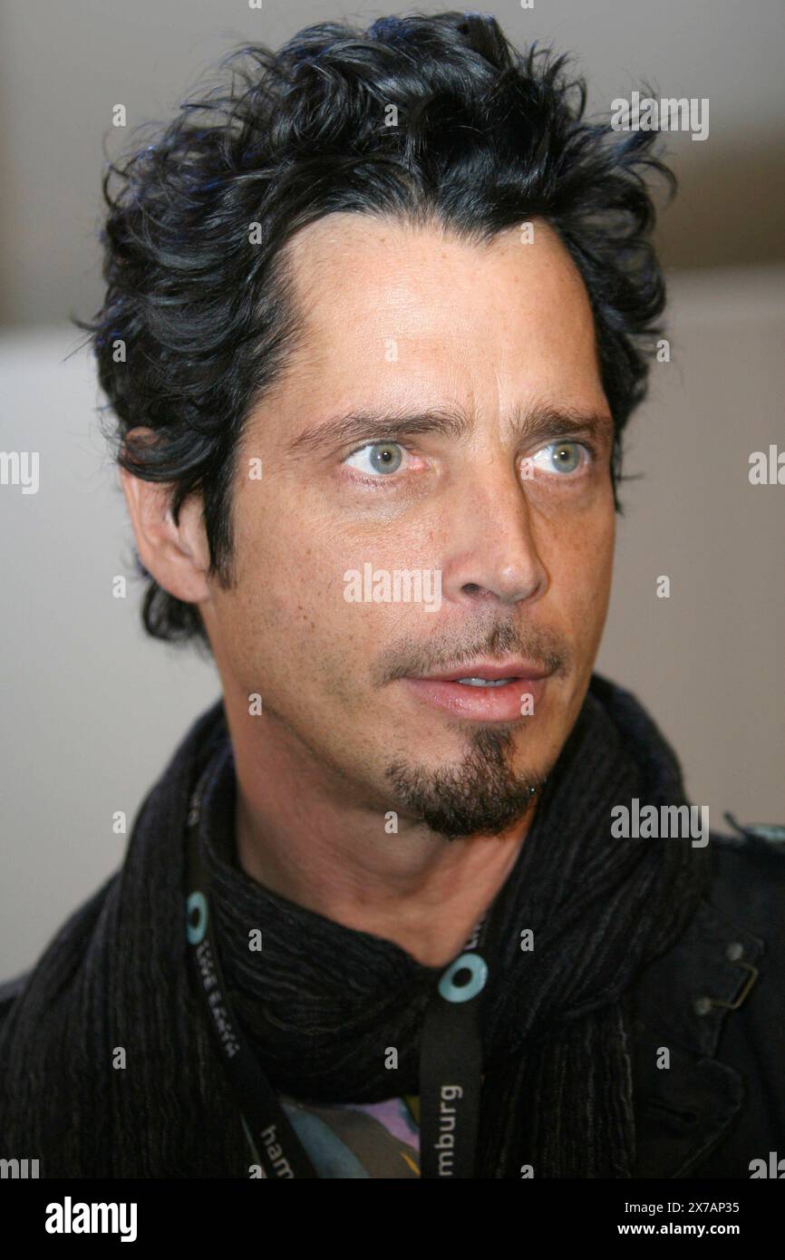 Chris Cornell Soundgarden Backstage beim Live Earth Konzert in der HSH Nordbank Arena. Hambourg, 07.07.2007 *** Chris Cornell Soundgarden dans les coulisses du concert Live Earth au HSH Nordbank Arena Hambourg, 07 07 2007 Foto:XC.xNiehausx/xFuturexImagex cornell 7703 Banque D'Images