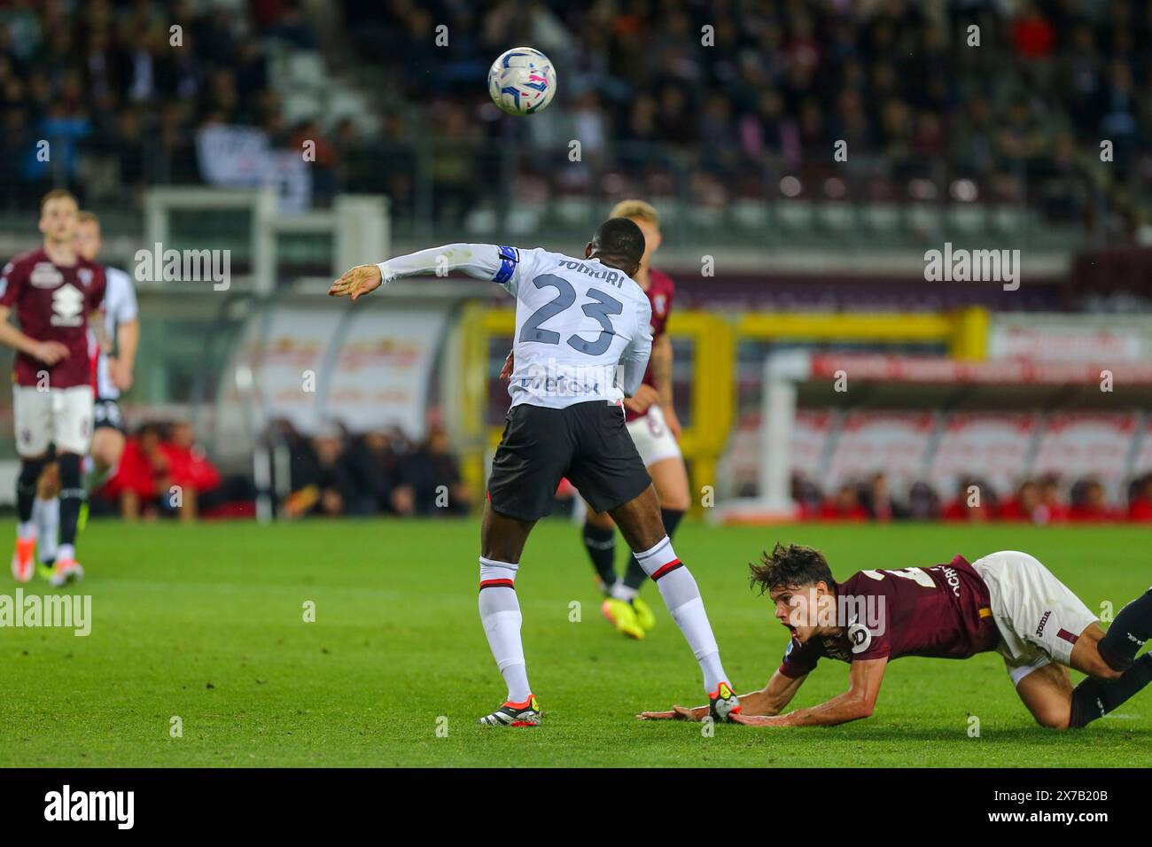 Fikayo Tomori de l'AC Milan lors du match de Serie A entre le Torino FC et l'AC Milan le 18 mai 2024 au stade olympique Grande Torino de Turin, Italie. Banque D'Images