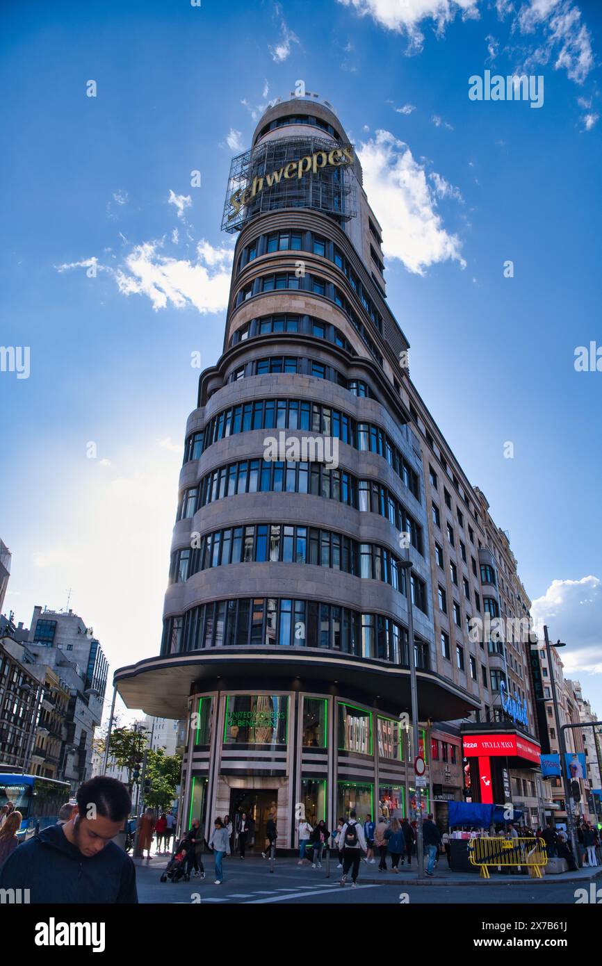 Vue en bas angle du bâtiment Schweppes à Madrid Banque D'Images