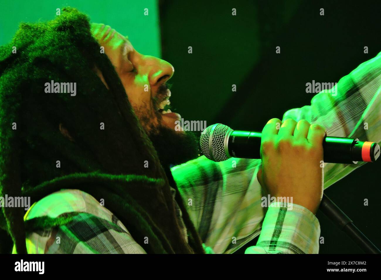 Julian Marley reprend Vale do Anhangabau avec reggae samedi soir lors de Virada Cultural 2024 à Sao Paulo, Brésil, le 18 mai 2024. (Photo de Leandro Chemalle/Thenews2/NurPhoto) crédit : NurPhoto SRL/Alamy Live News Banque D'Images