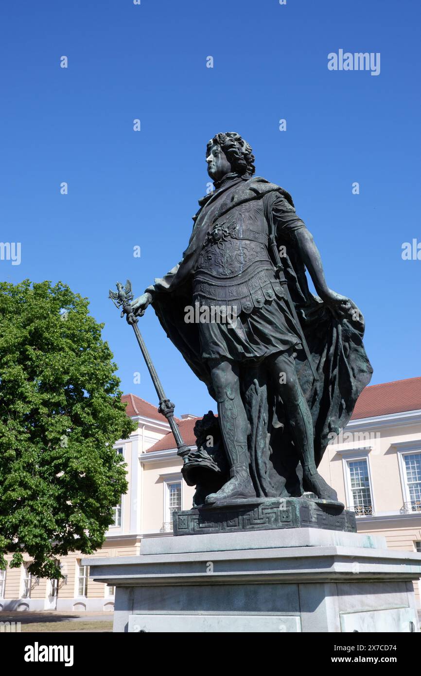 Friedrich 1, roi de Prusse - copie moderne d'une statue d'Andreas Schlüter au Schloss Charlottenburg Banque D'Images