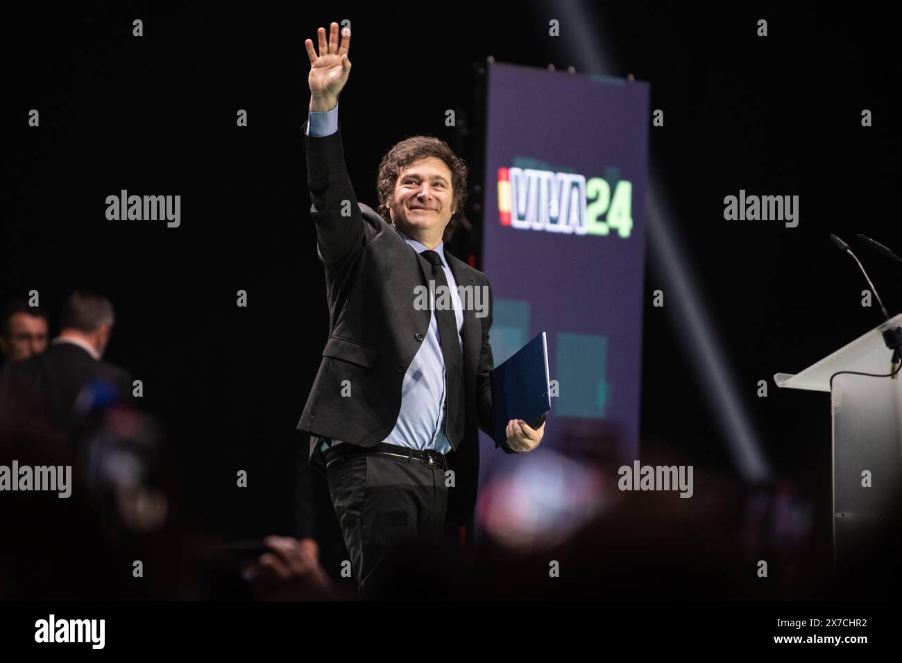 Madrid, Espagne. 19 mai 2024. Le président argentin Javier Milei lors de la conférence 'Europa Viva 24' organisée par le parti d'extrême droite Vox au Palacio de Vistalegre. Des politiciens d’extrême droite de différents pays ont participé à la convention qui a lieu avant les élections européennes. Crédit : Marcos del Mazo/Alamy Live News Banque D'Images