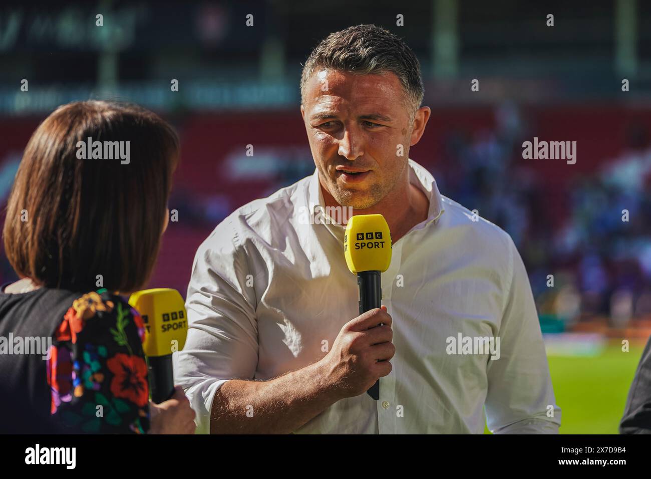 St Helens, Merseyside, Royaume-Uni. 19 mai 2024. Betfred Challenge Cup Rugby : Huddersfield Giants vs Warrington Wolves au Totally Wicked Stadium. Sam Burgess et Tanya Arnold de la BBC discutent de la victoire de Warrington en direct à temps plein sur BBC. Crédit James Giblin Photography/Alamy Live News. Banque D'Images