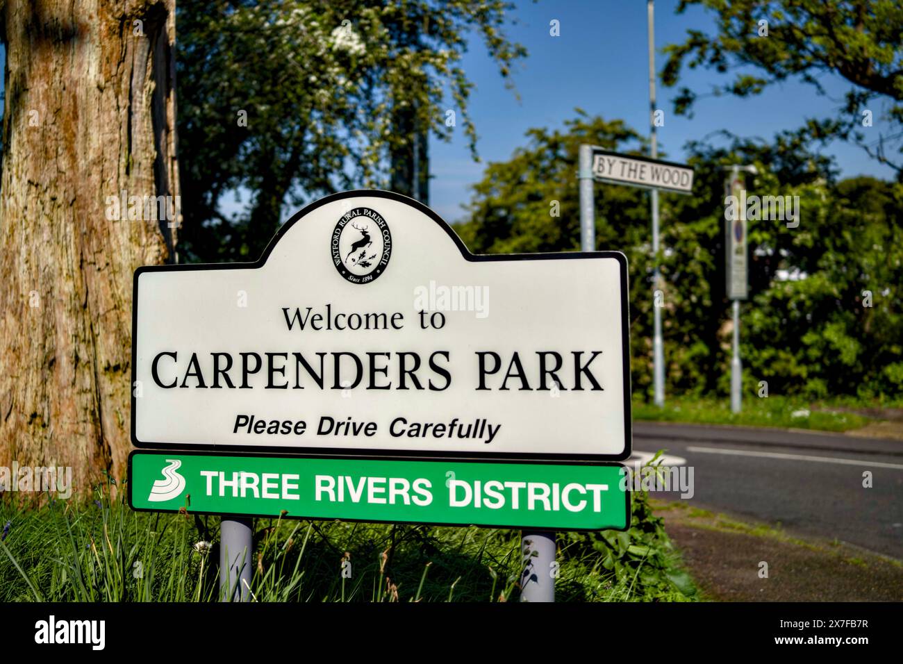 Bienvenue au panneau Carpenders Park, près du bois, Carpenders Park, Hertfordshire, Angleterre, ROYAUME-UNI Banque D'Images
