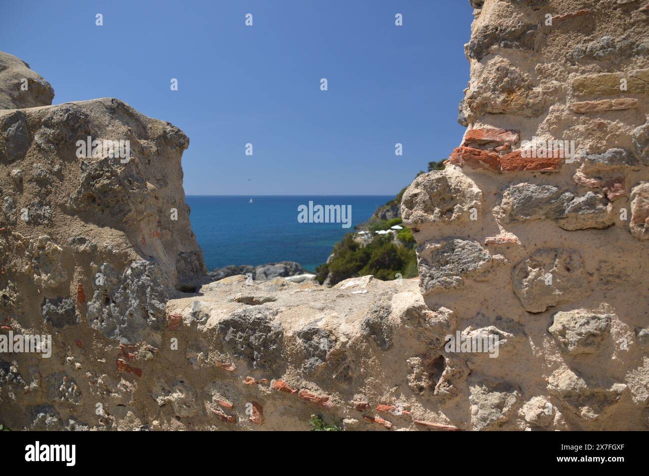 Aperçu de la mer vu de la forteresse de Talamone - Toscane - Italie Banque D'Images