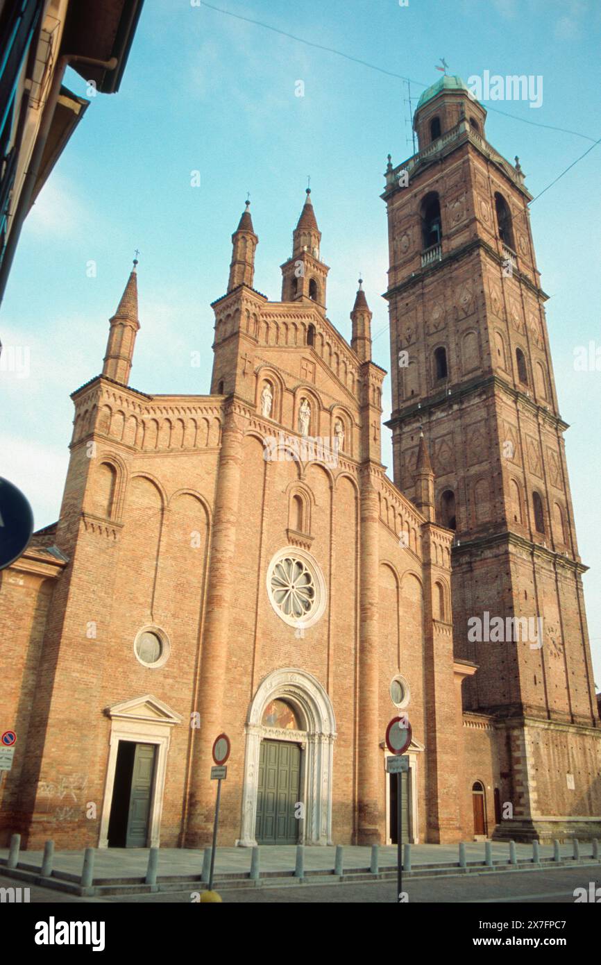 Italie, Lombardie, Caravage, San Fermo et église Rustico Banque D'Images