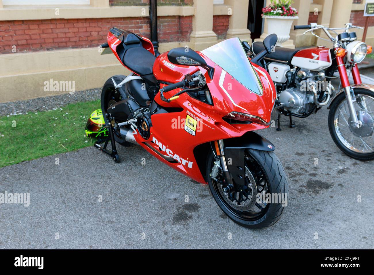 Ducati 959 Panicale. Lytham Hall Classic car Show 2023. Banque D'Images