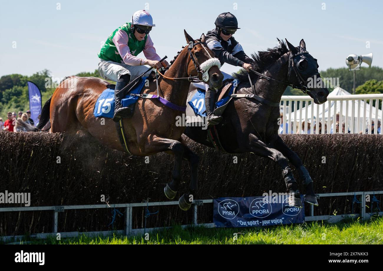 Images des courses de Knutsford 2024, Tabley Hall, Cheshire, dimanche 19 mai 2024. Crédit JTW Equine images / Alamy. Banque D'Images