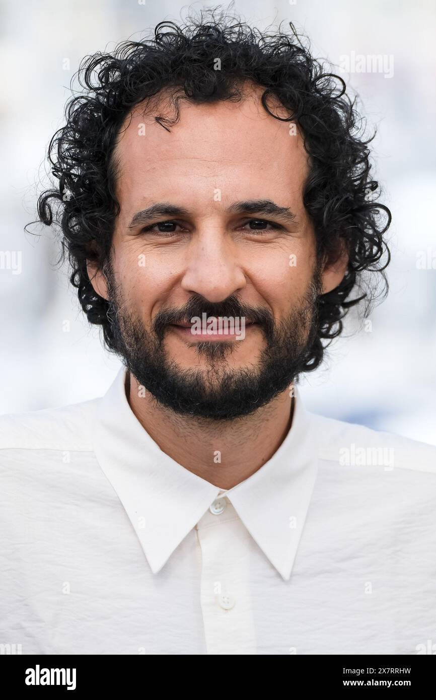 Cannes, France. 21 mai 2024. Ali Abbasi pose au Photocall for the Apprentice lors du 77ème Festival de Cannes. Photo de Julie Edwards./Alamy Live News Banque D'Images