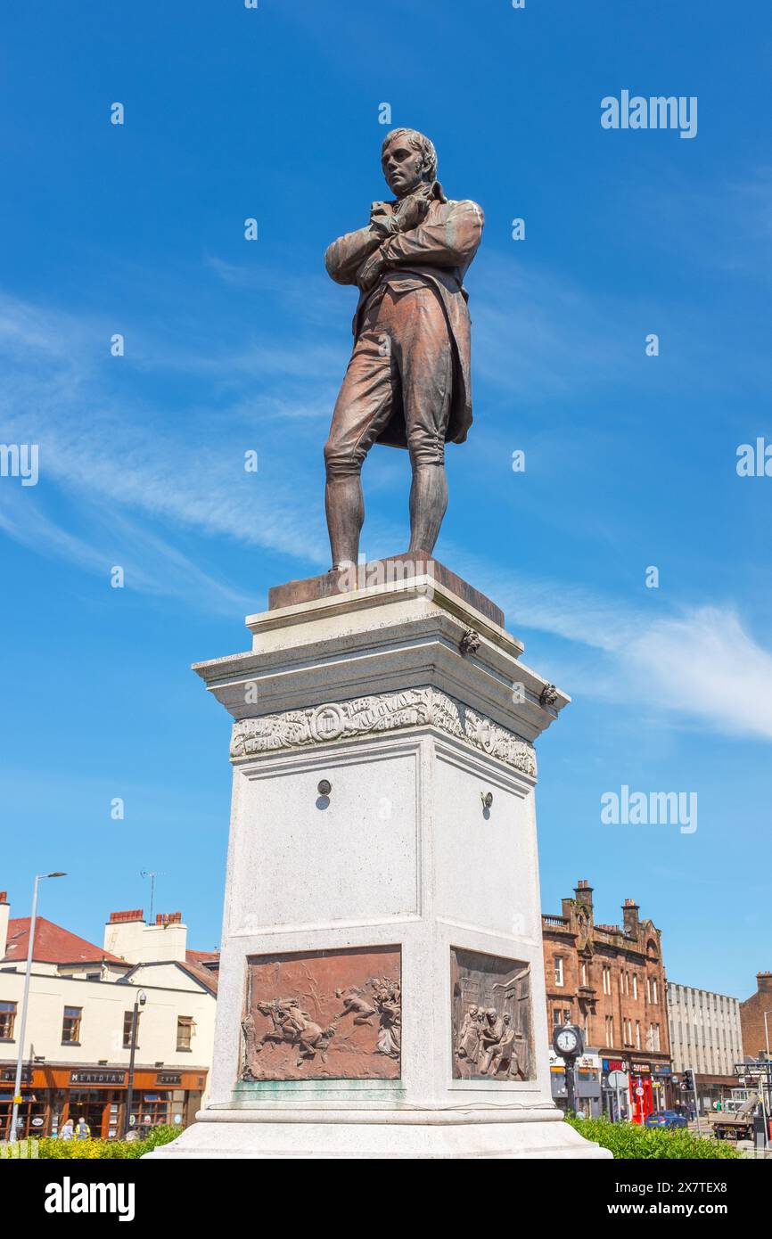 Statue de Robert Burns, célèbre poète écossais, Burns Statue Square, Ayr, Ayrshire, Écosse, Royaume-Uni Banque D'Images
