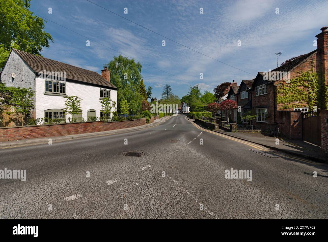 Village Prestbury vu de Chelford Road Banque D'Images