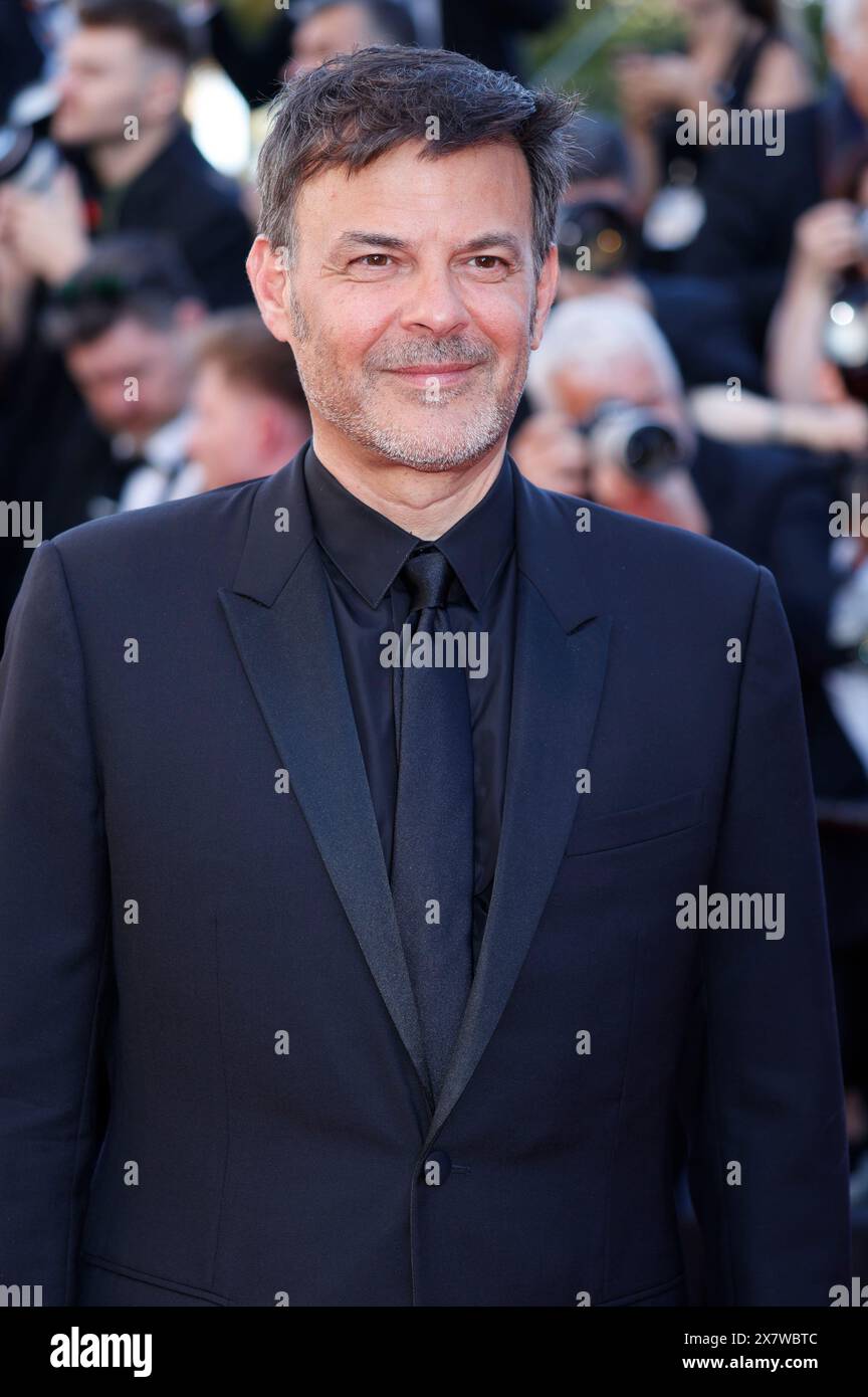 Francois Ozon BEI der Premiere des Kinofilms 'Marcello Mio' auf dem Festival de Cannes 2024 / 77. Internationale Filmfestspiele von Cannes im Palais des Festivals. Cannes, 21.05.2024 Banque D'Images