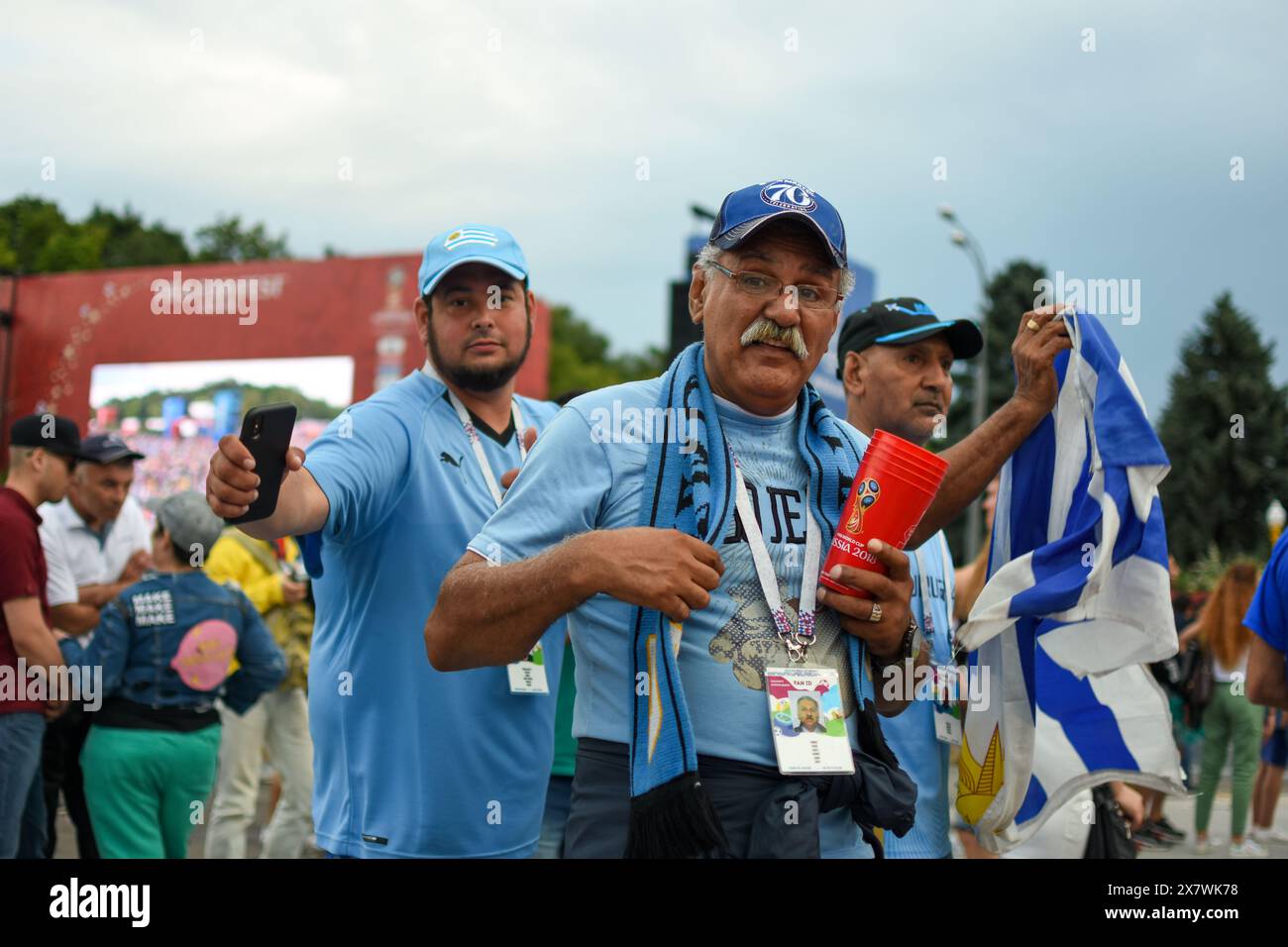 Les uruguayens célébrant le match contre l'Égypte au Festival des fans de la FIFA à l'Université d'État de Sparrow Hills à Moscou lors de la Coupe du monde 2018 Banque D'Images