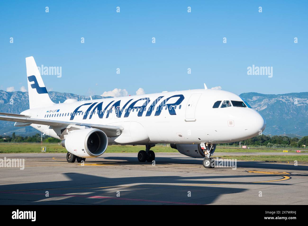 Tirana Albanie, 6 juillet. 2023 : Airbus A320 de Finnair à l'aéroport international de Tirana Banque D'Images