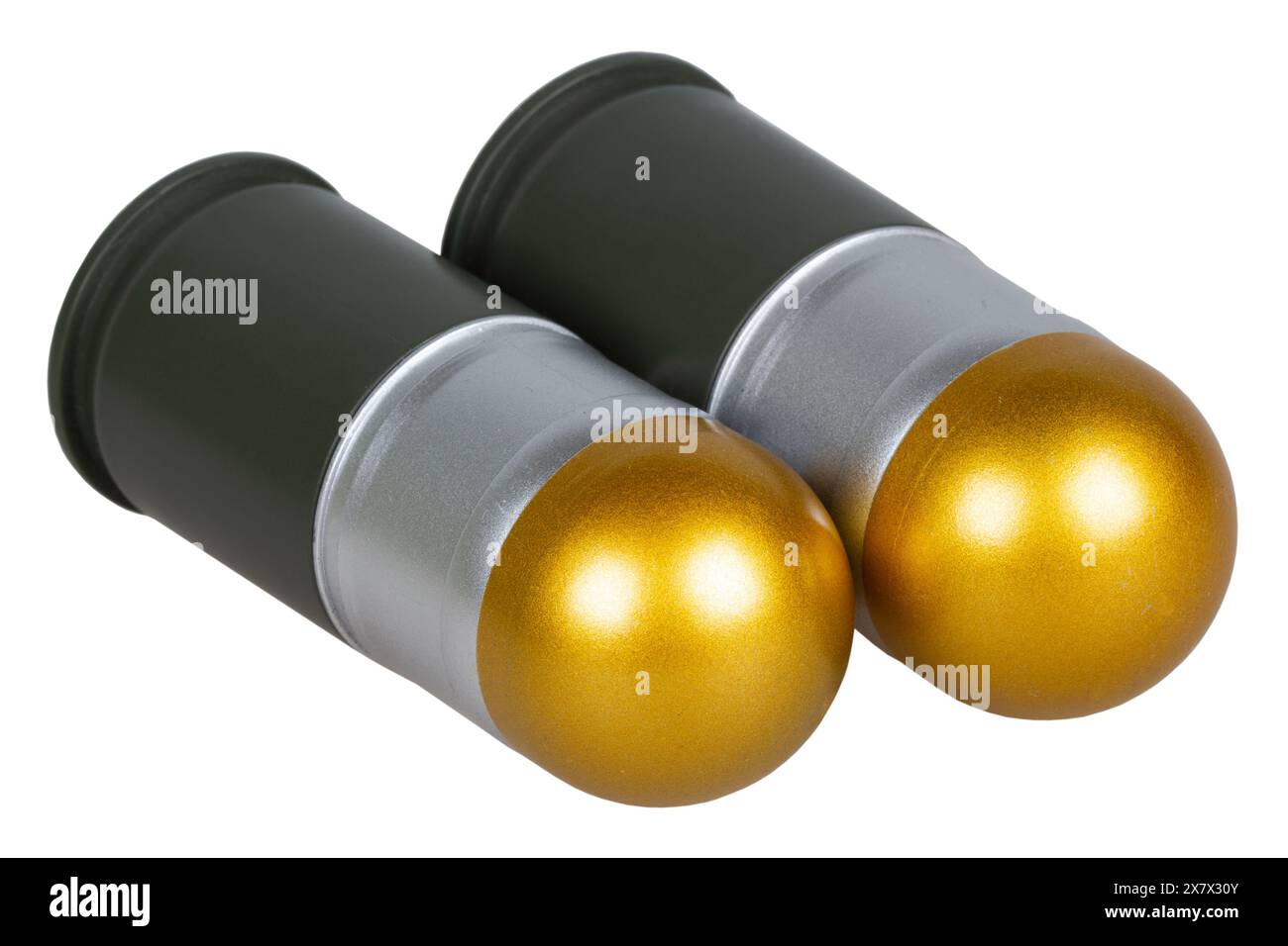 cartouches de 40 mm pour lance-grenades automatique isolées sur un blanc Banque D'Images