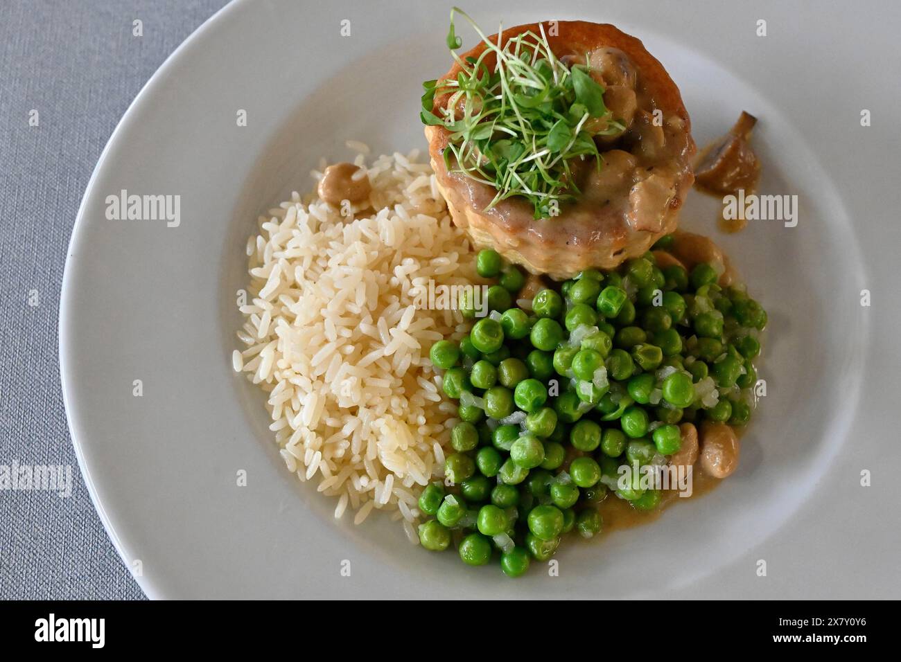 Galettes avec boulettes de viande Banque D'Images