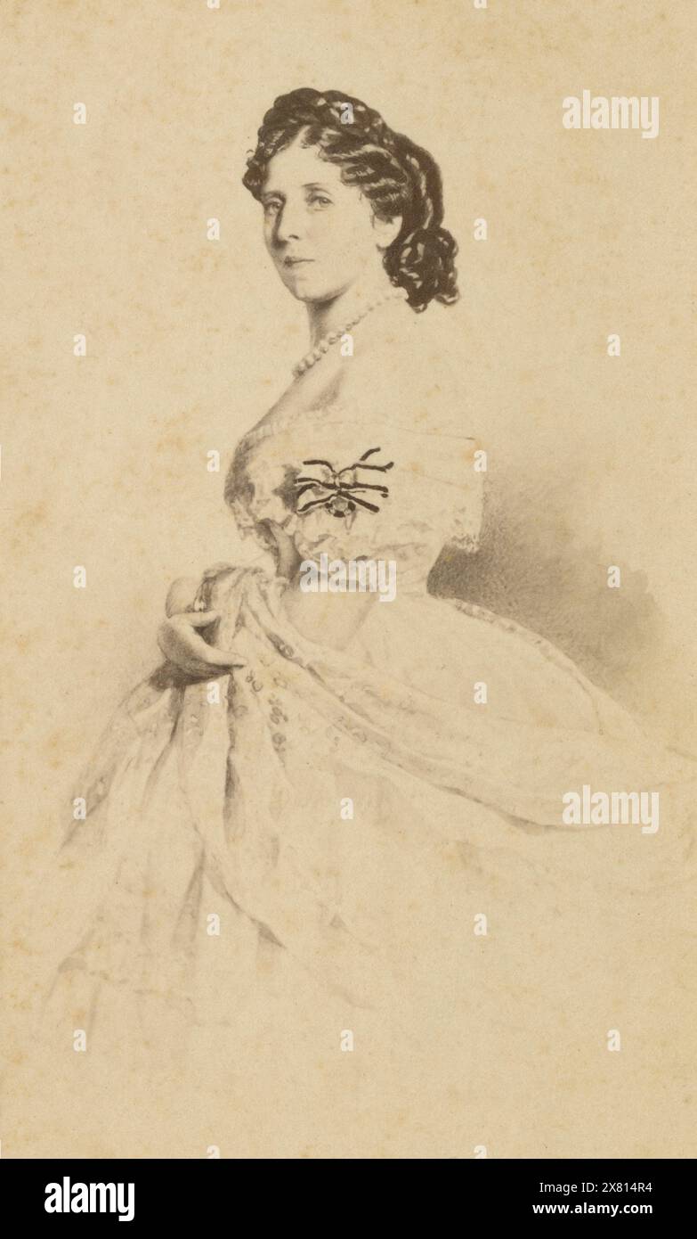 Photographie antique 1866 carte de visite, Augusta de Saxe-Weimar-Eisenach (1811-1890). Elle était reine de Prusse et la première impératrice allemande en tant qu'épouse de Guillaume Ier, empereur allemand. SOURCE : CDV ORIGINAL Banque D'Images