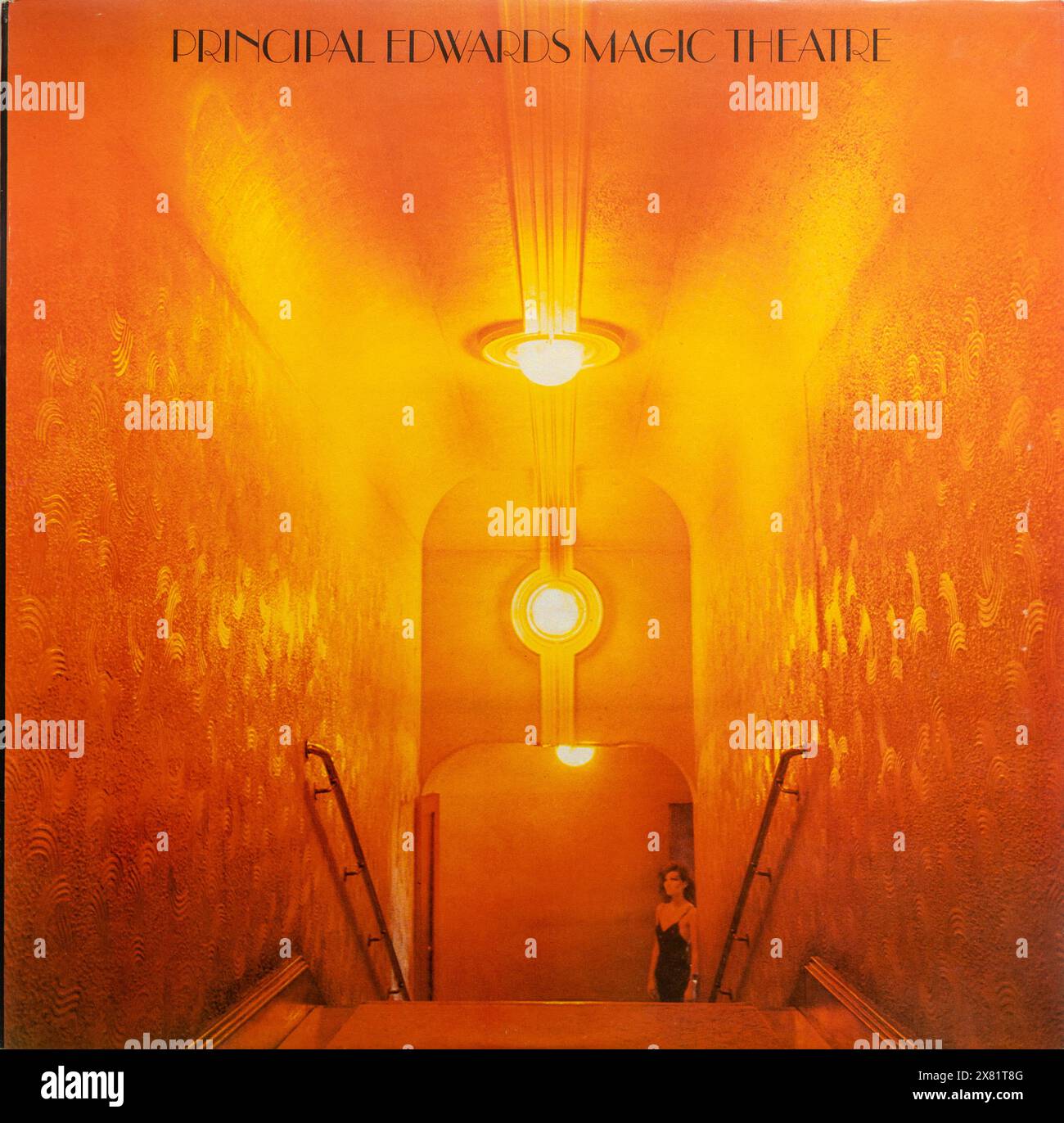 Album principal Edwards Magic Theatre couverture The Asmoto Running Band, disque vinyle LP Banque D'Images