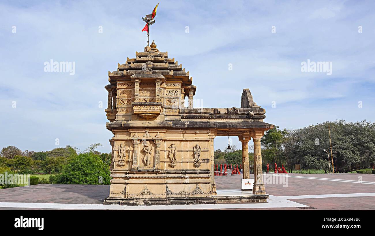 Vue du temple Lord Hanumana, temples Mangalay, Ratlam, Madhya Pradesh Inde. Banque D'Images