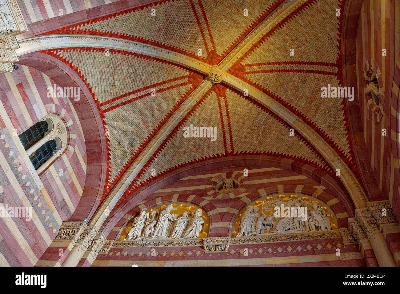 Porche de la Cathédrale de Spire, Cathédrale impériale, Spire, Rhénanie-Palatinat, Allemagne Banque D'Images