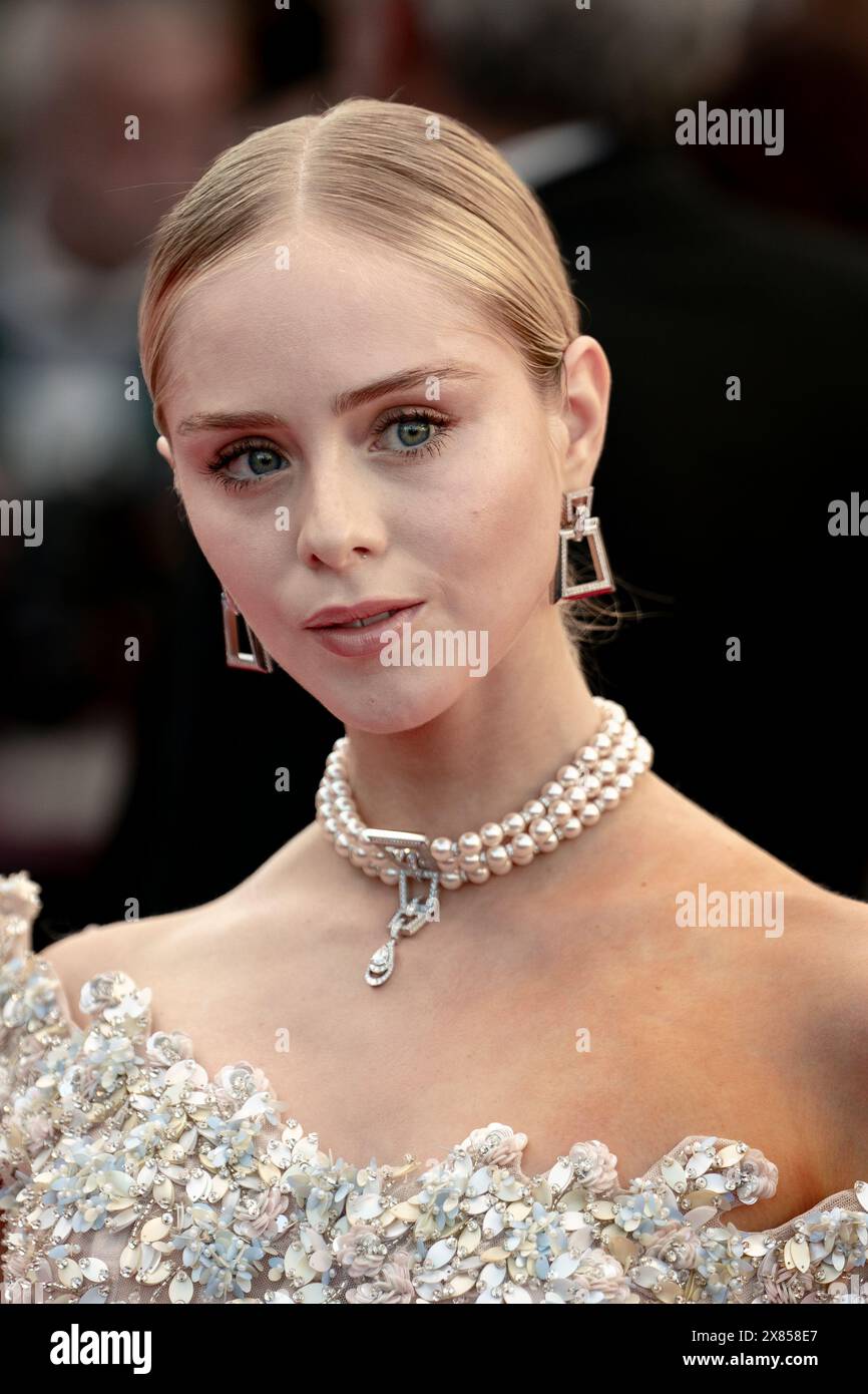 Cannes, France. 22 mai 2024. Loreto Peralta assiste au tapis rouge du Comte de Monte-Cristo au 77e Festival de Cannes au Palais des Festivals le 22 mai 2024 à Cannes, France crédit : BTWImages/Alamy Live News Banque D'Images