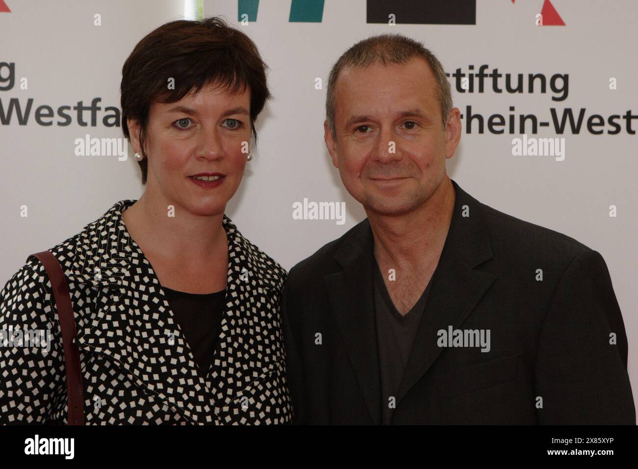 Schauspieler Joachim Krol und Ehefrau Heidi BEI einer Party der Fimstiftung NRW in Hürth, Deutschland 2005. Banque D'Images