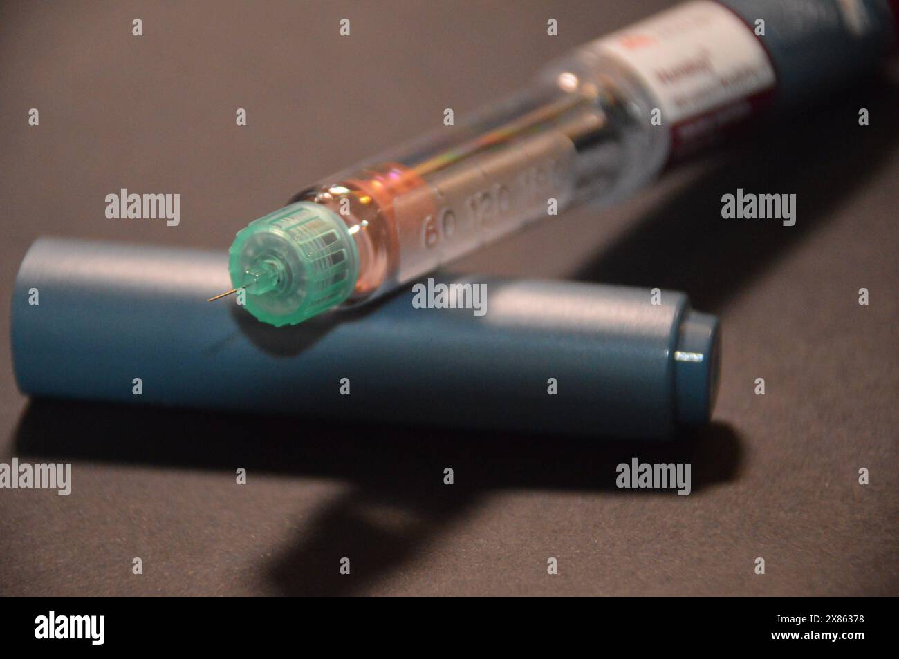 Seringues à insuline - médicaments qui sauvent des vies Banque D'Images