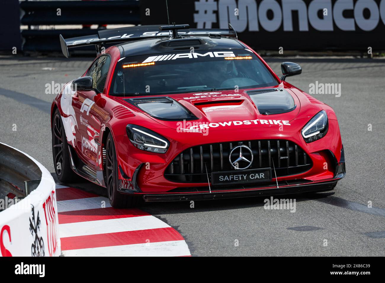 La FIA Mercedes-AMG GT Black Series Safety car lors du Grand Prix de formule 1 de Monaco 2024, 8ème manche du Championnat du monde de formule 1 2024 du 23 au 26 mai 2024 sur le circuit de Monaco, à Monaco Banque D'Images