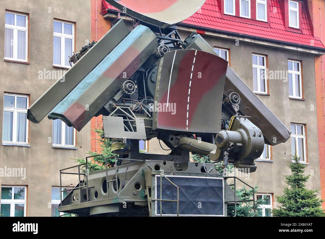 Soviet a fabriqué un radar de suivi et de contrôle de tir pour le système de défense aérienne en Pologne. Banque D'Images