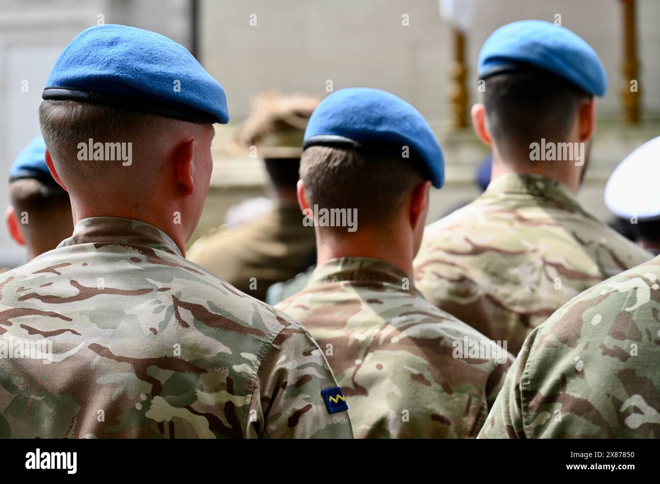 Londres, Royaume-Uni. Journée internationale des Casques bleus de l'ONU 2024. Cérémonie tenue au cénotaphe de Whitehall en mémoire des milliers de soldats de la paix qui ont péri au combat depuis 1948. Crédit : michael melia/Alamy Live News Banque D'Images