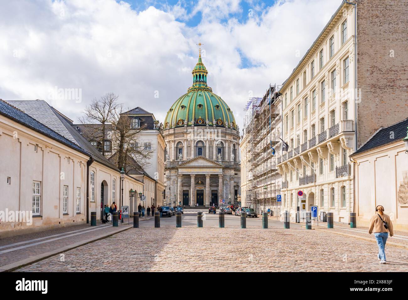 COPENHAGUE, DANEMARK - 14 AVRIL 2024 : L'église Frederik de Copenhague, également connue sous le nom d'église de marbre pour son architecture rococo, est évangélique Banque D'Images
