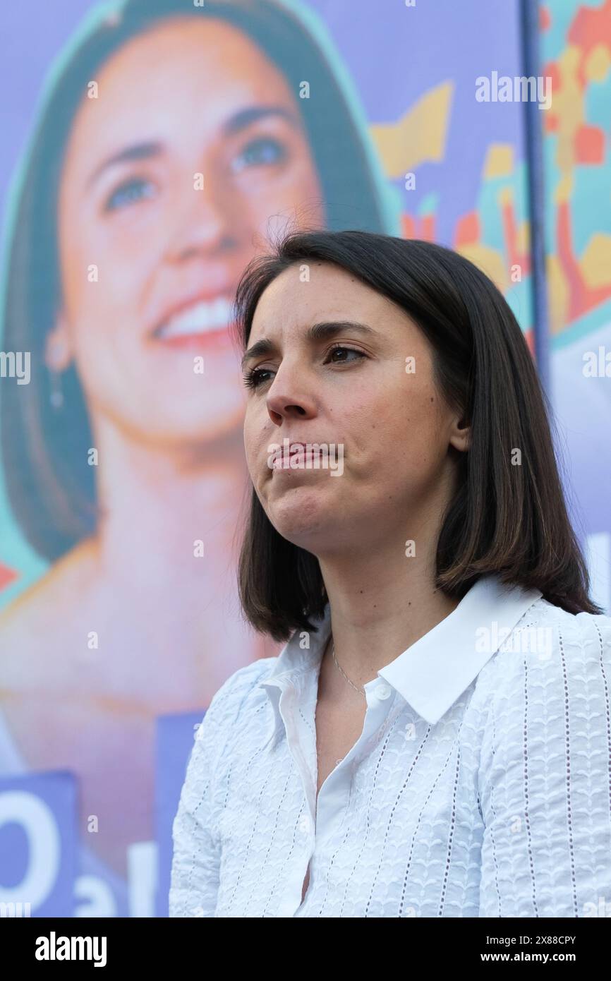 La candidate de Podemos pour les élections européennes, Irene Montero, lors du début de la campagne électorale de Podemos, dans le carré Arturo Barea Banque D'Images