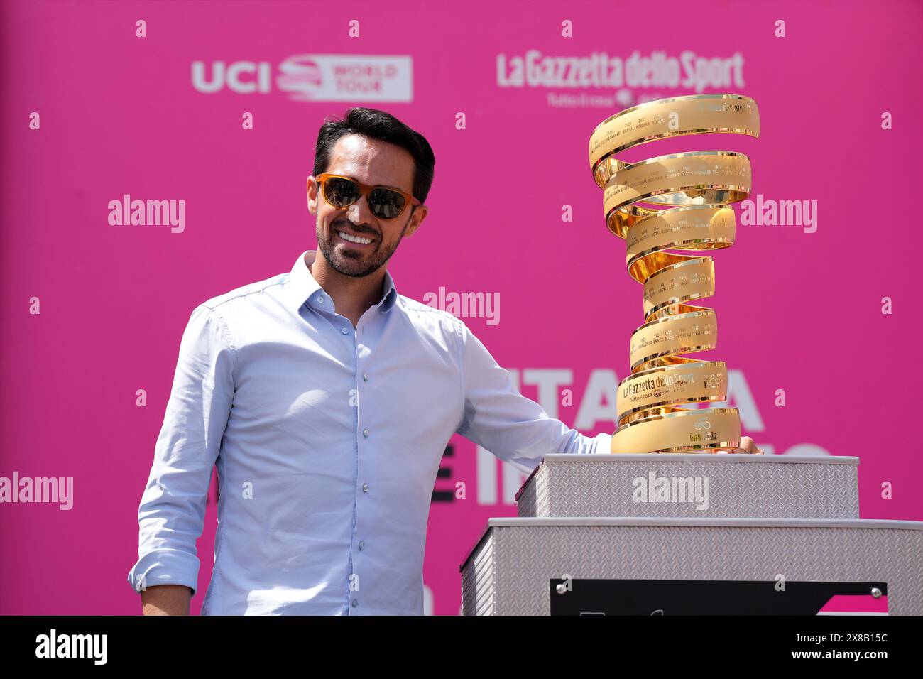 Mortegliano, Italie. 24 mai 2024. Alberto Contador Velasco lors de l'étape 19 du Giro d'Italia de Mortegliano à Sappada, Italie - vendredi 24 mai 2024 - Sport, cyclisme (photo de Gian Mattia D'Alberto/LaPresse) crédit : LaPresse/Alamy Live News Banque D'Images