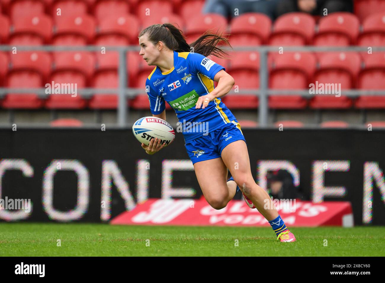 Evie cousins de Leeds Rhinosin lors du match de Super League féminine Betfred St Helens vs Leeds Rhinos au Totally Wicked Stadium, St Helens, Royaume-Uni, 24 mai 2024 (photo par Craig Thomas/News images), le 24/05/2024. (Photo de Craig Thomas/News images/SIPA USA) crédit : SIPA USA/Alamy Live News Banque D'Images