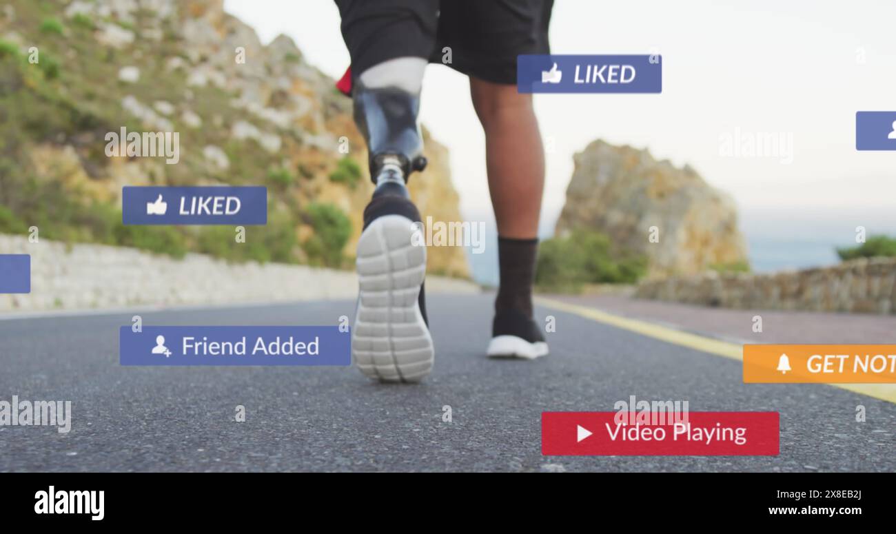 Image des barres de notification au-dessus de la section basse d'un athlète afro-américain courir sur la route Banque D'Images