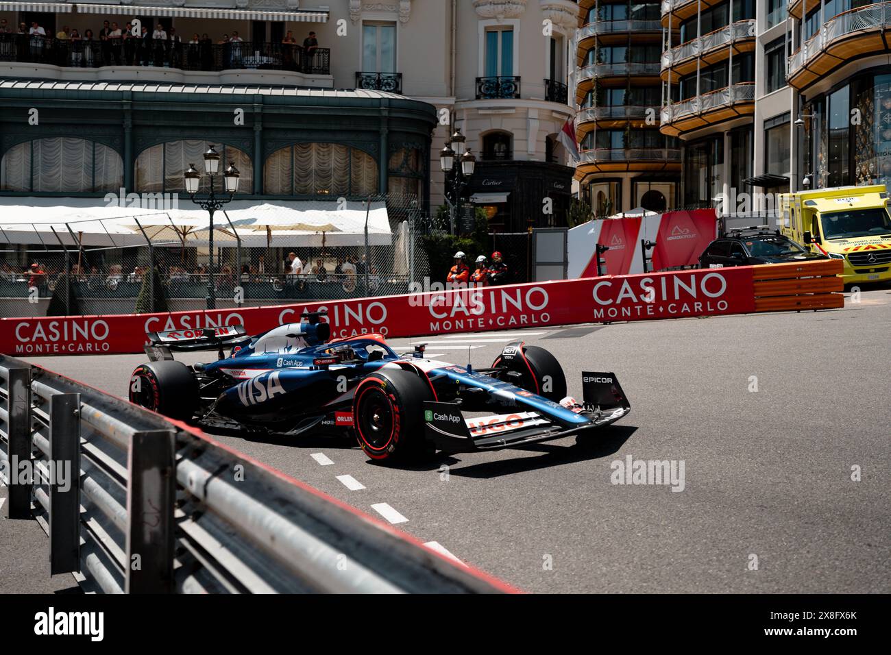 Monte Carlo, Monaco. 25 mai 2024. Photo Thomas Maheux/SWpix.com - 25/05/2024 - Formula One - Monaco Grand Prix 2024 - Monte Carlo, Monaco - essais libres Daniel Ricciardo VCARB crédit : SWpix/Alamy Live News Banque D'Images