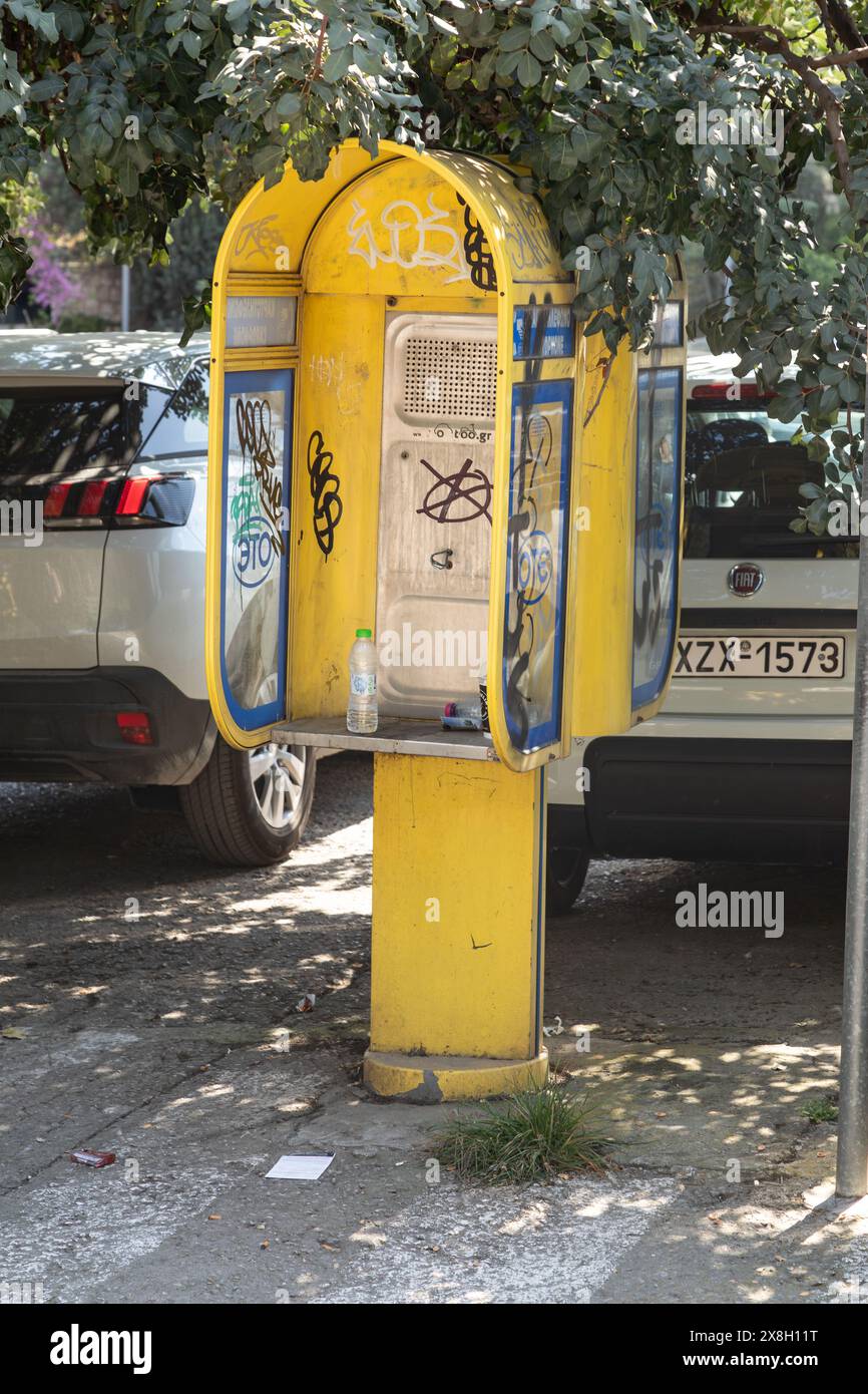 Kiosque téléphonique public, Athènes, Grèce, Banque D'Images