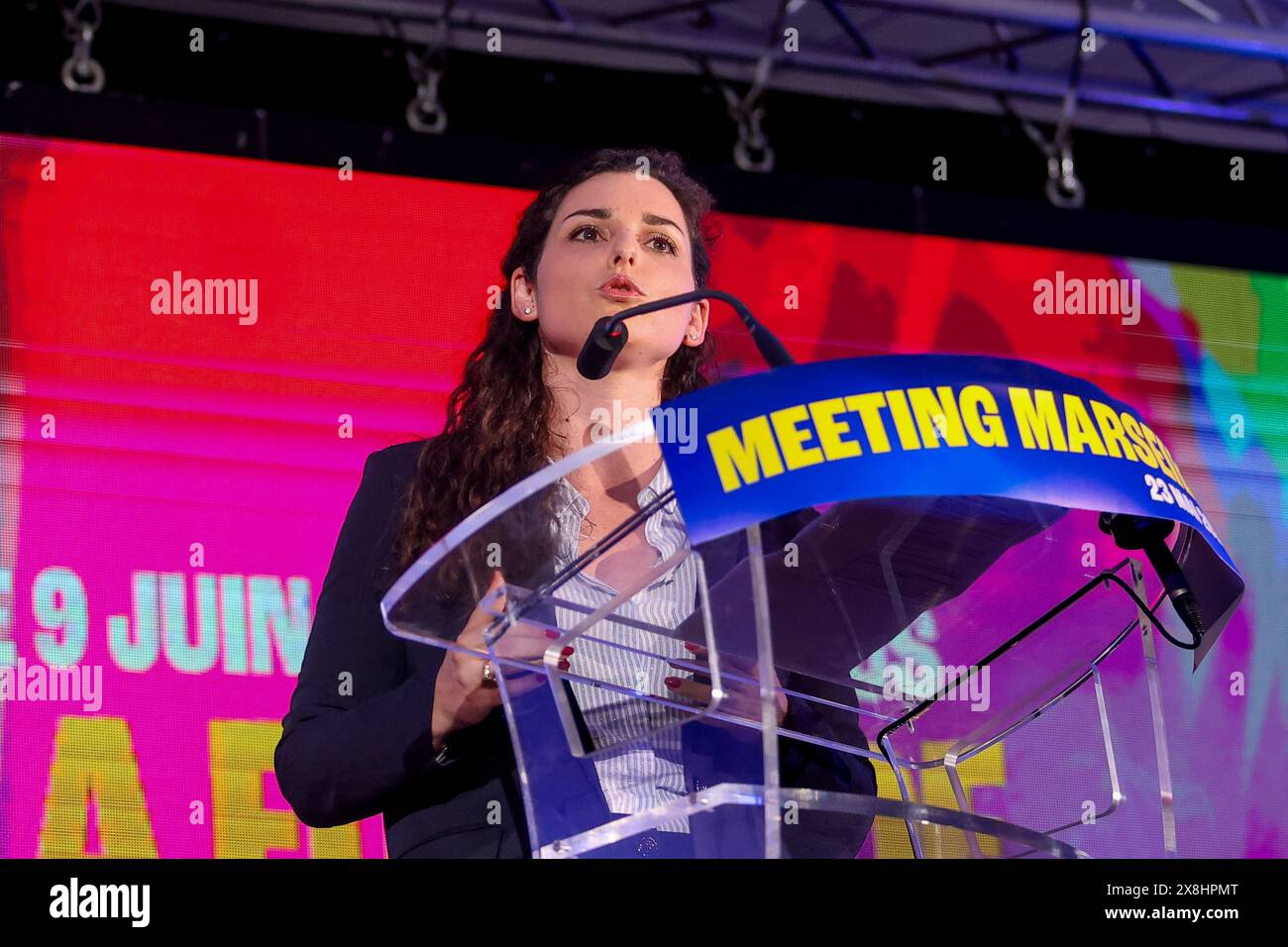 Marseille, France. 23 mai 2024. Marina mesure, députée européenne de LFI, intervient lors de la réunion à Marseille pour les élections européennes de 2024. A quelques jours des élections européennes du 9 juin, Jean-Luc Mélenchon a participé à la rencontre France Insoumise dans les quartiers nord de Marseille devant environ 1000 personnes. (Crédit image : © Denis Thaust/SOPA images via ZUMA Press Wire) USAGE ÉDITORIAL SEULEMENT! Non destiné à UN USAGE commercial ! Banque D'Images