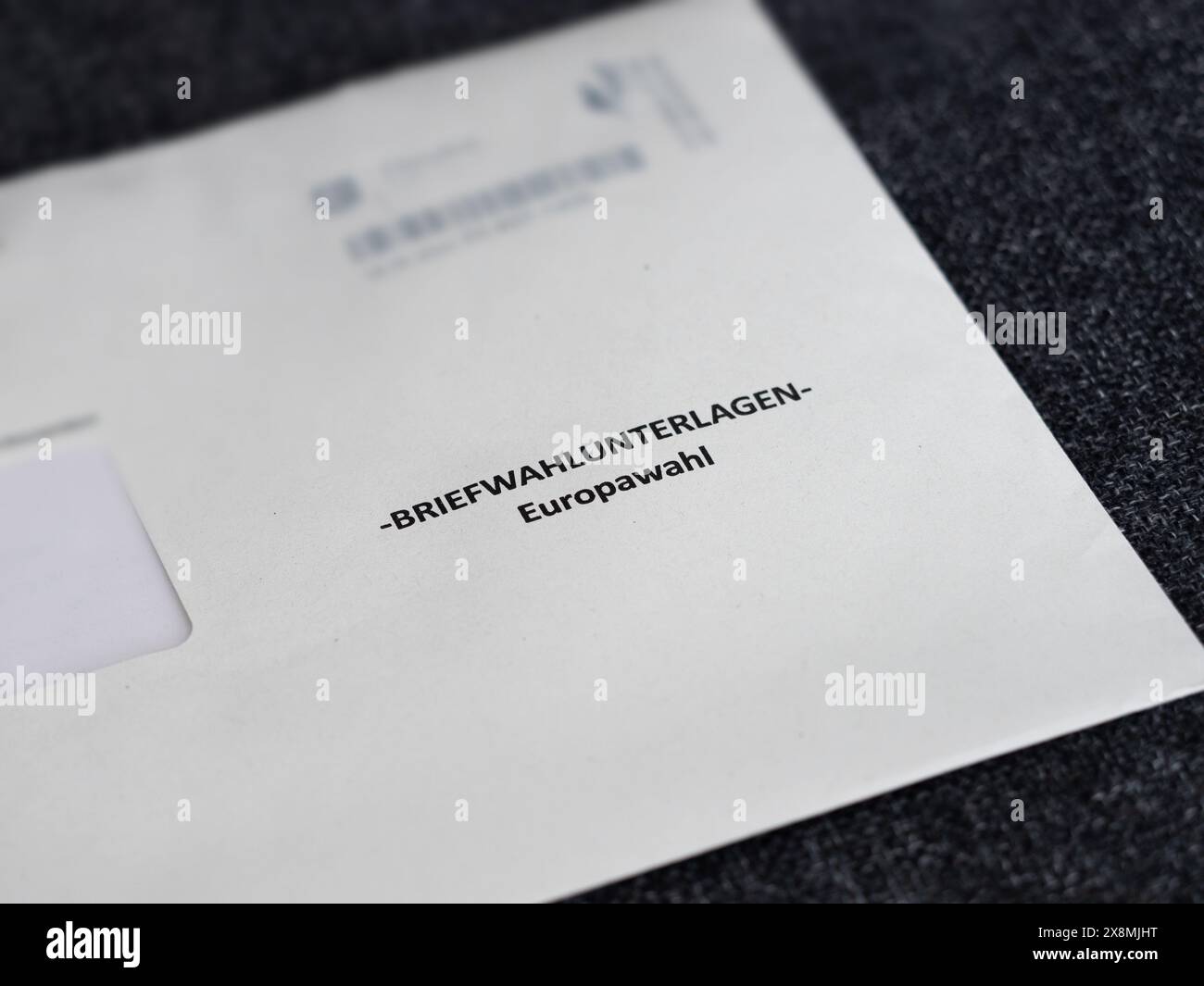 Briefwahlunterlagen Europawahl (documents de vote postaux élections européennes). Enveloppe avec le bulletin de vote et les instructions en Allemagne. Banque D'Images